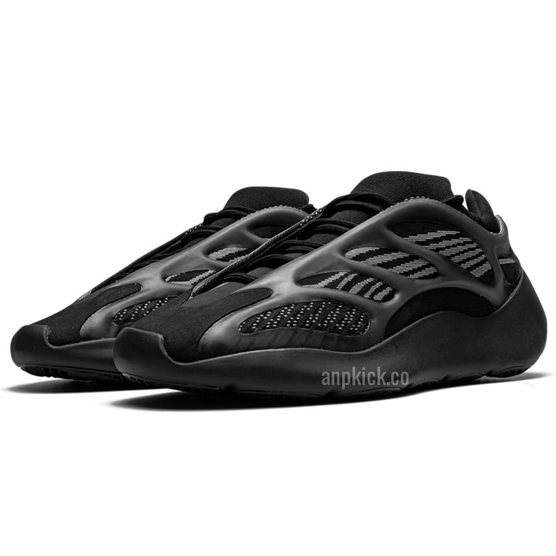 Adidas Yeezy 700 V3 Alvah Black H67799 New Release Date (2) - newkick.app