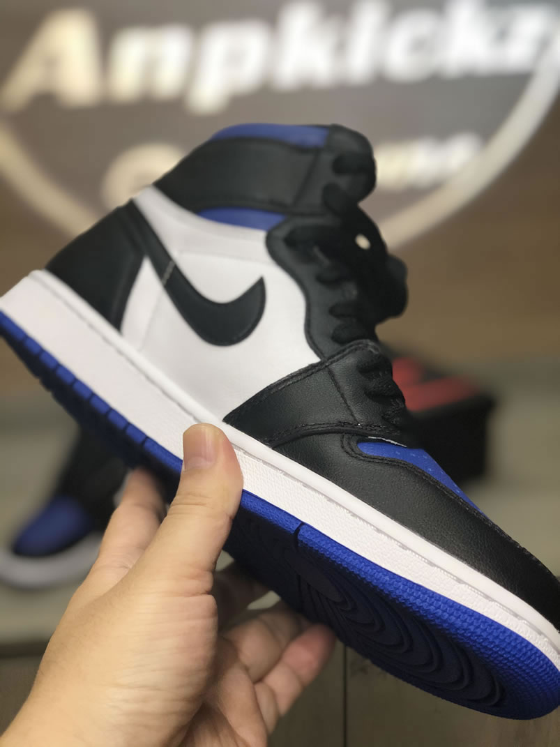 Air Jordan 1 Retro High Og Royal Toe 2020 On Feet Royal Blue 555088 041 (8) - newkick.app