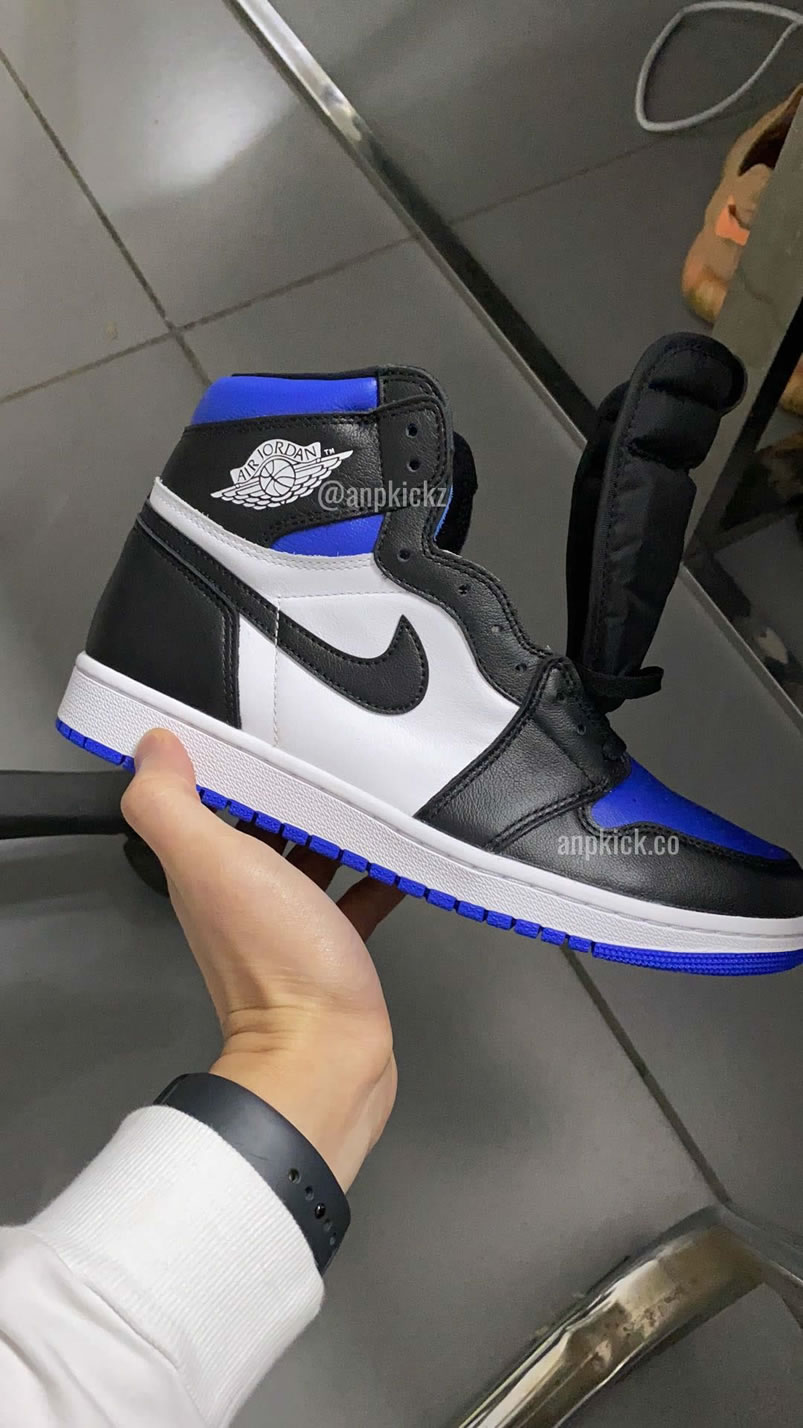 Air Jordan 1 Retro High Og Royal Toe 2020 Royal Blue Black 555088 041 (7) - newkick.app