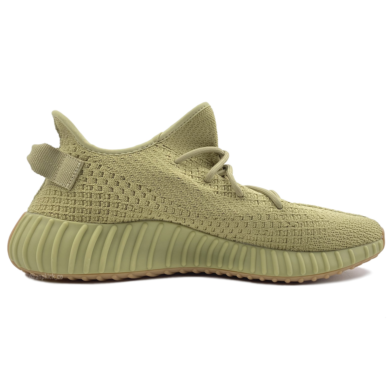 Adidas Yeezy Boost 350 V2 Sulfur Fy5346 First Preview Release Date (2) - newkick.app