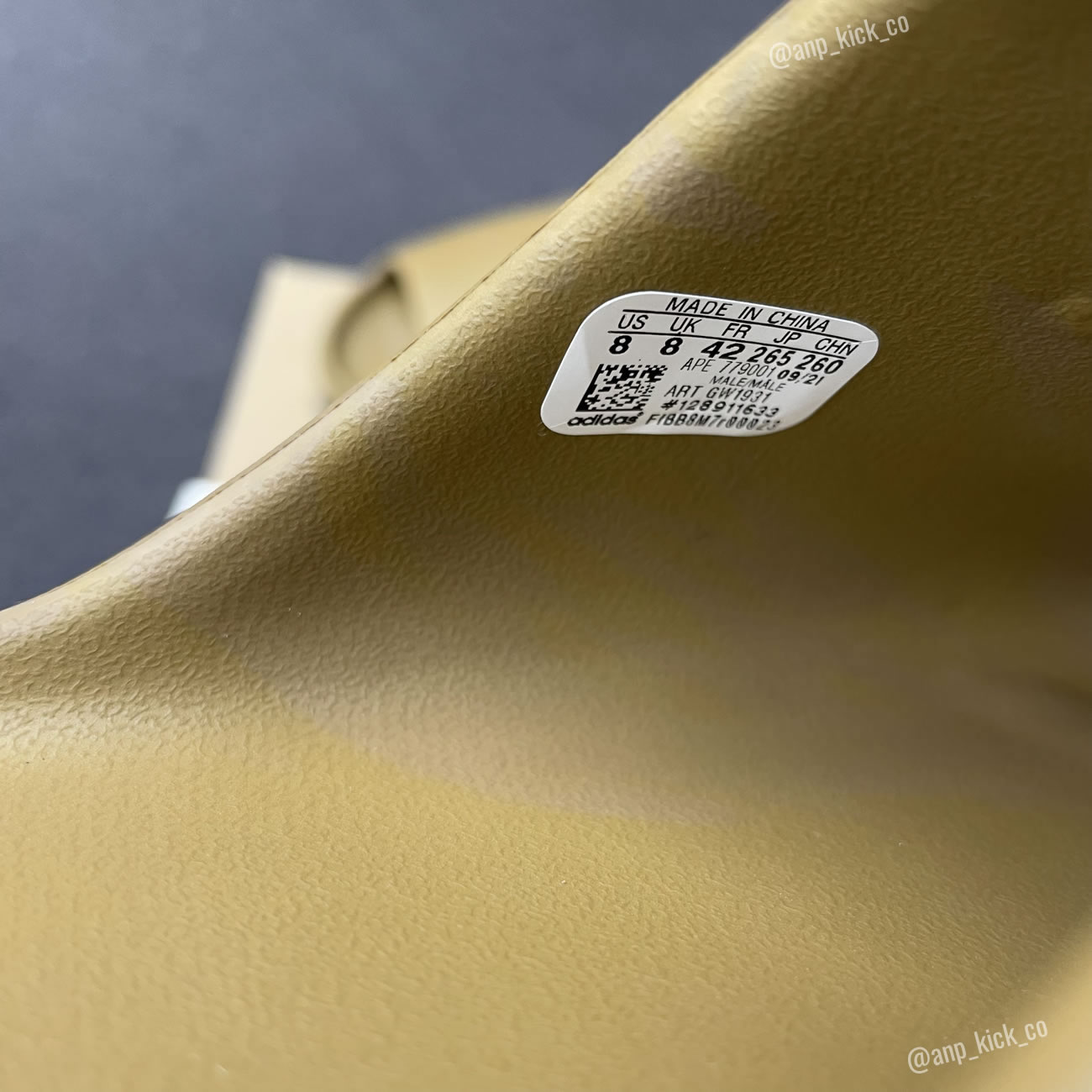 Adidas Yeezy Slider Ochre Anpkick Gw1931 (4) - newkick.app