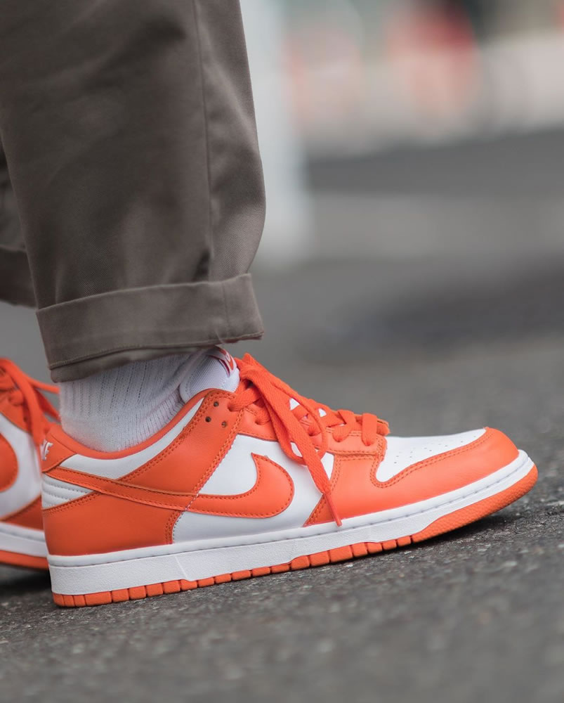 Nike Sb Dunk Low Sp Syracuse Orange Blaze Cu1726 101 On Feet (12) - newkick.app