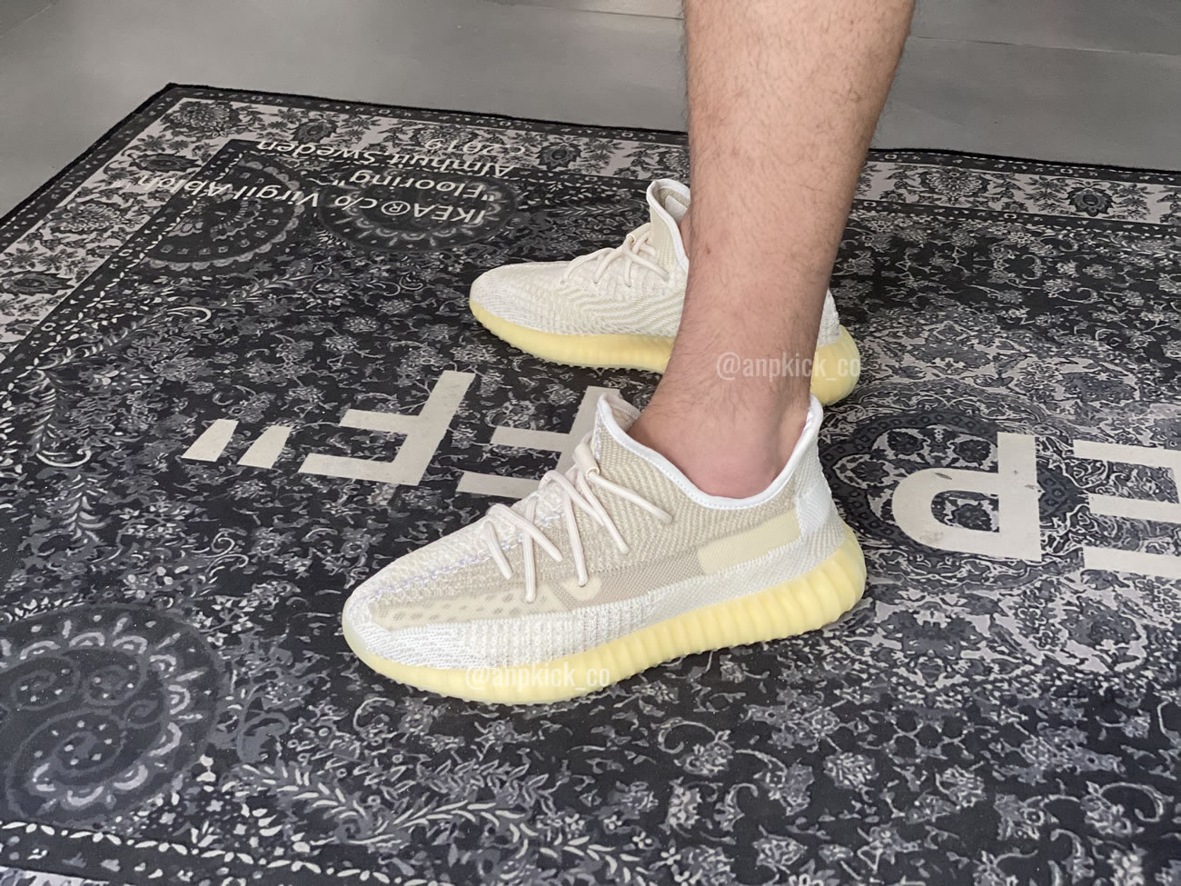 Adidas Yeezy Boost 350 V2 Abez Fz5246 Anpkick First On Feet First Look (9) - newkick.app