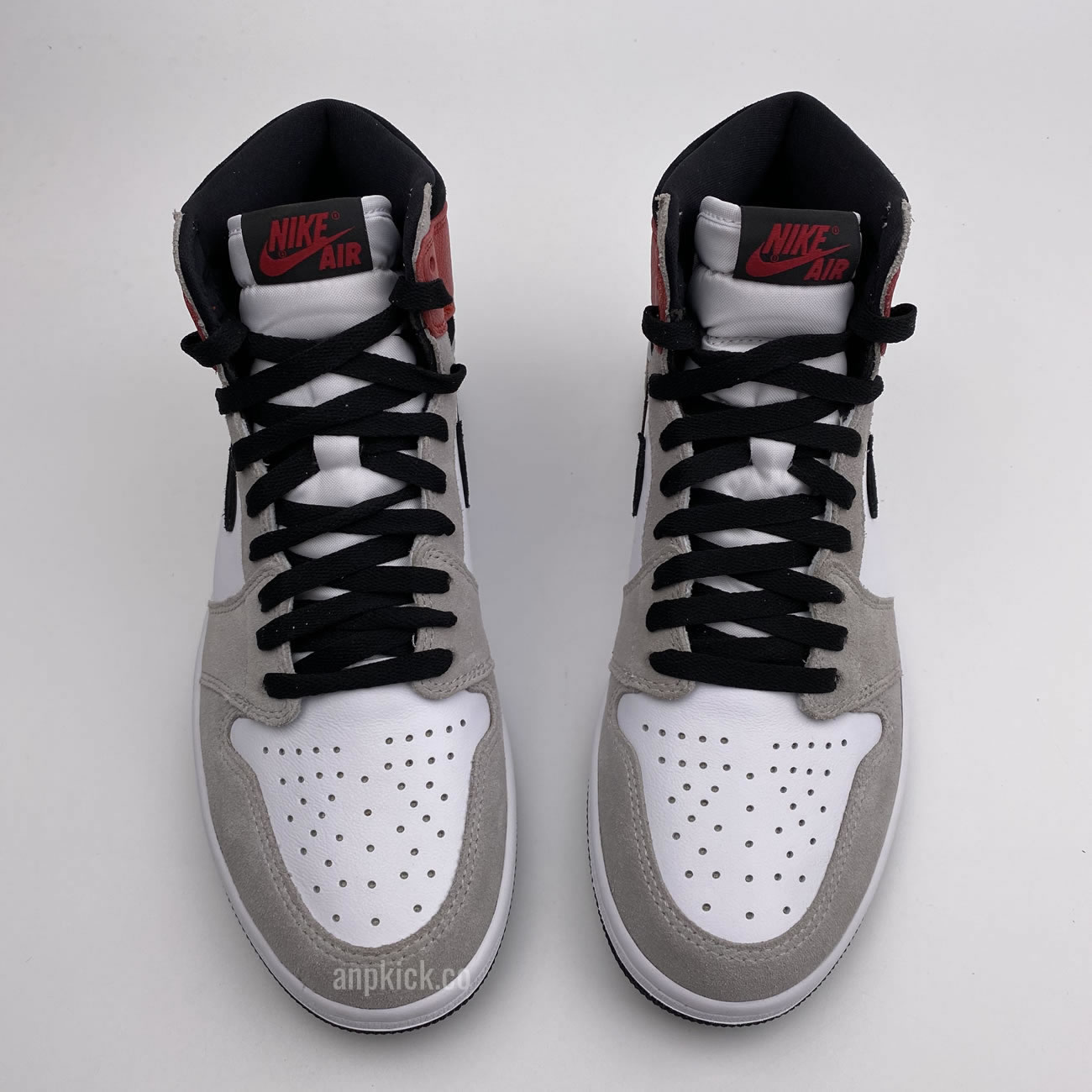 Air Jordan 1 Retro High Light Smoke Grey 2020 New Release 555088 126 (5) - newkick.app