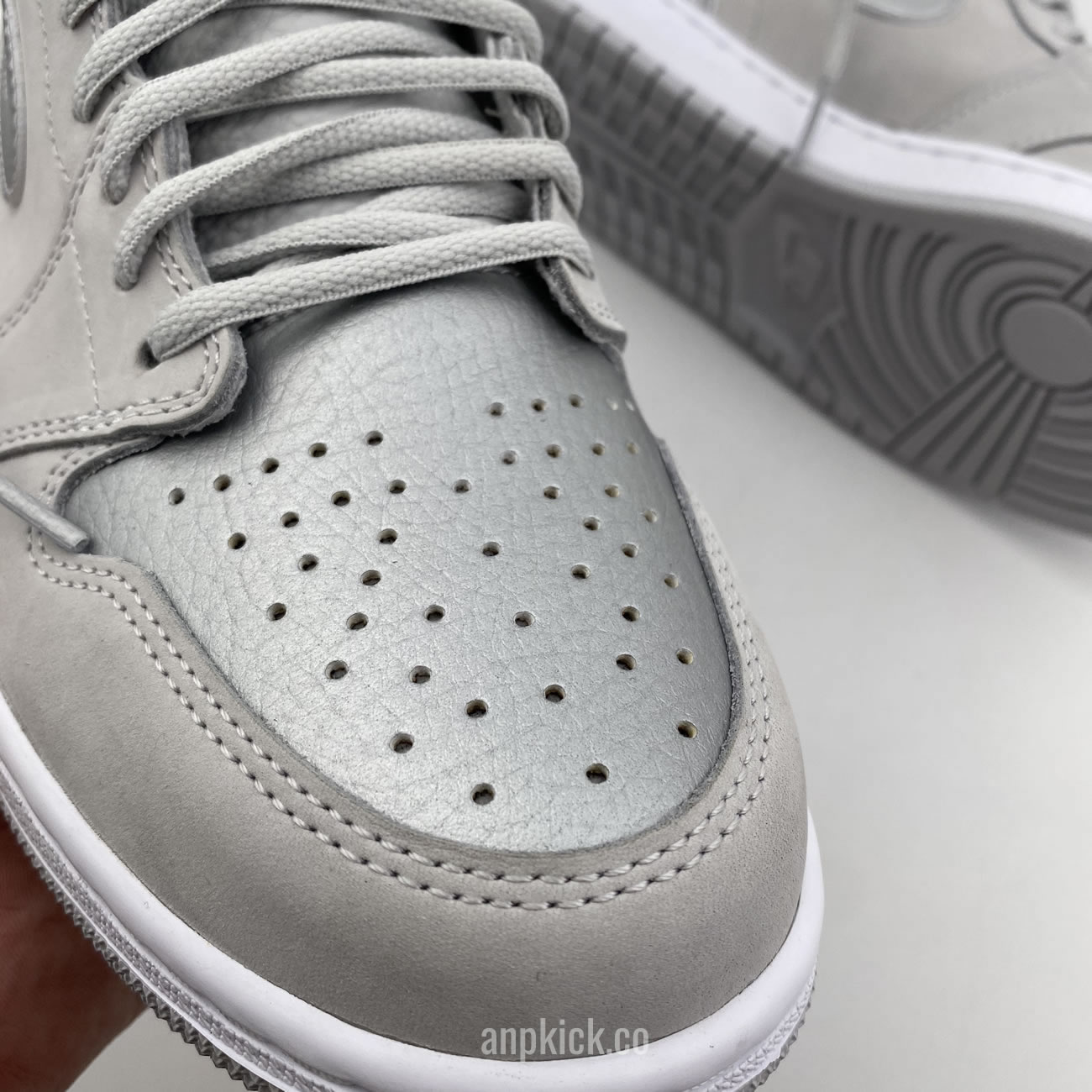 Air Jordan 1 Japan Exclusive Metallic Silver Neutral Grey 2001 2020 Dc1788 029 (11) - newkick.app