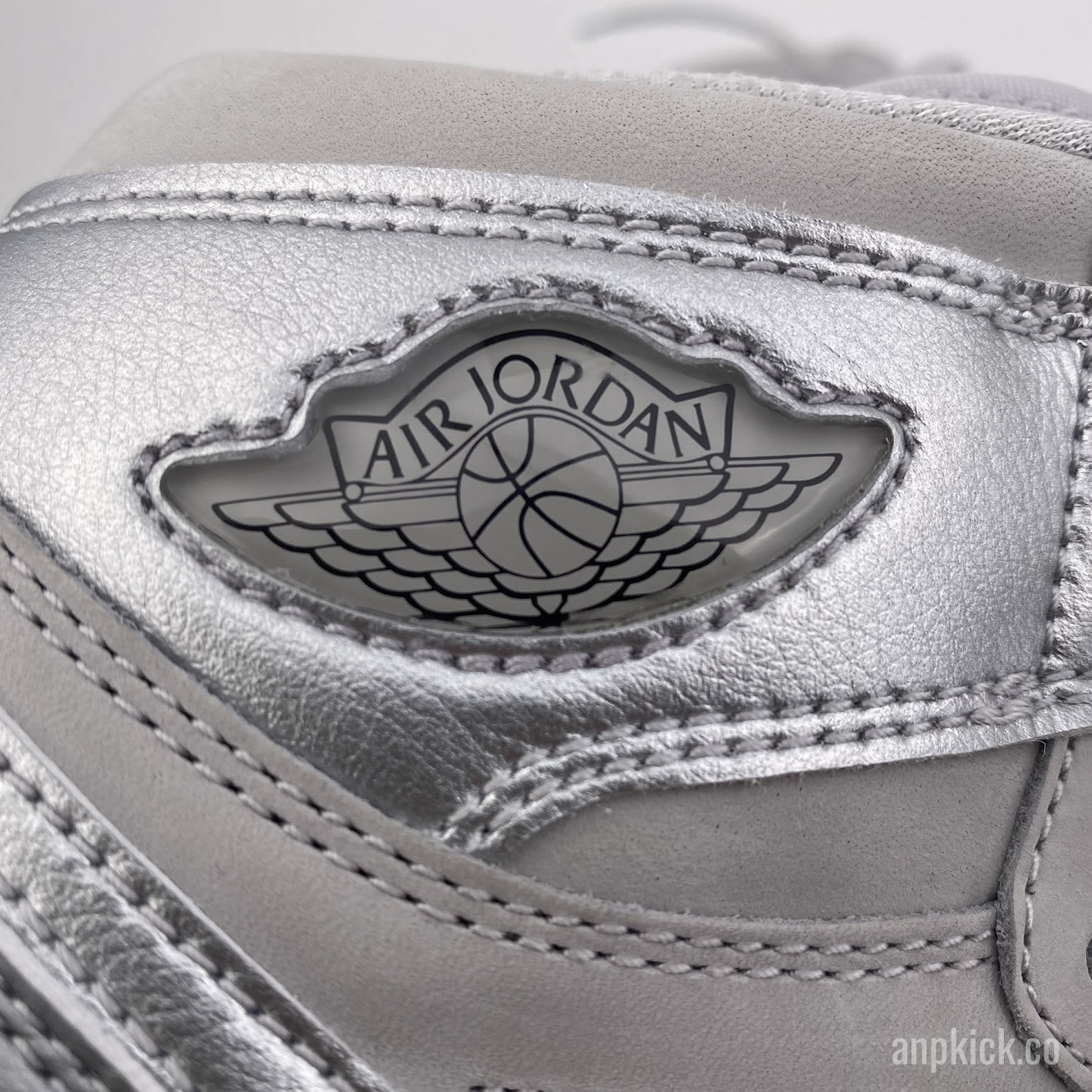 Air Jordan 1 Japan Exclusive Metallic Silver Neutral Grey 2001 2020 Dc1788 029 (9) - newkick.app