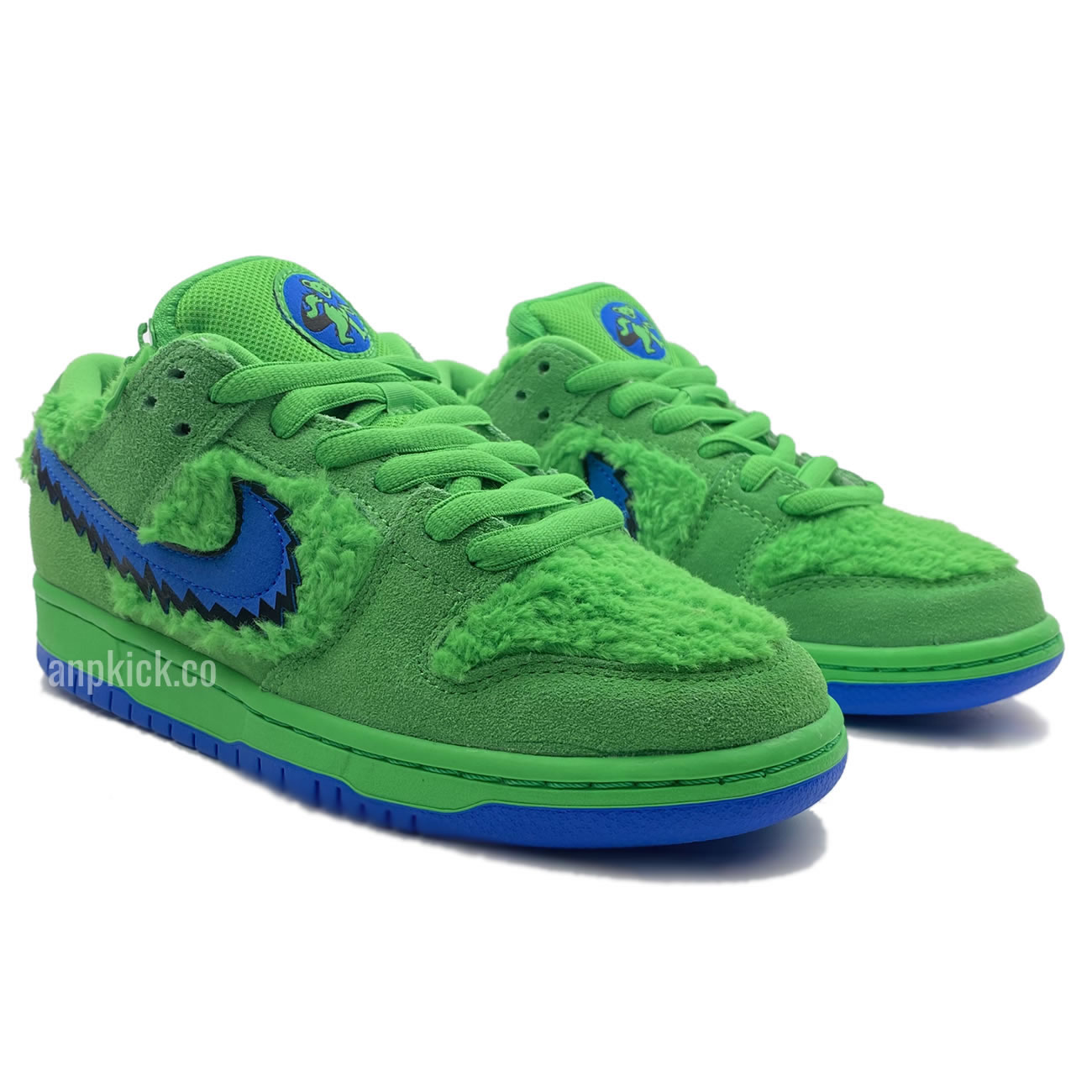 Grateful Dead Bears Nike Sb Dunk Low Green Bear Cj5378 300 (3) - newkick.app