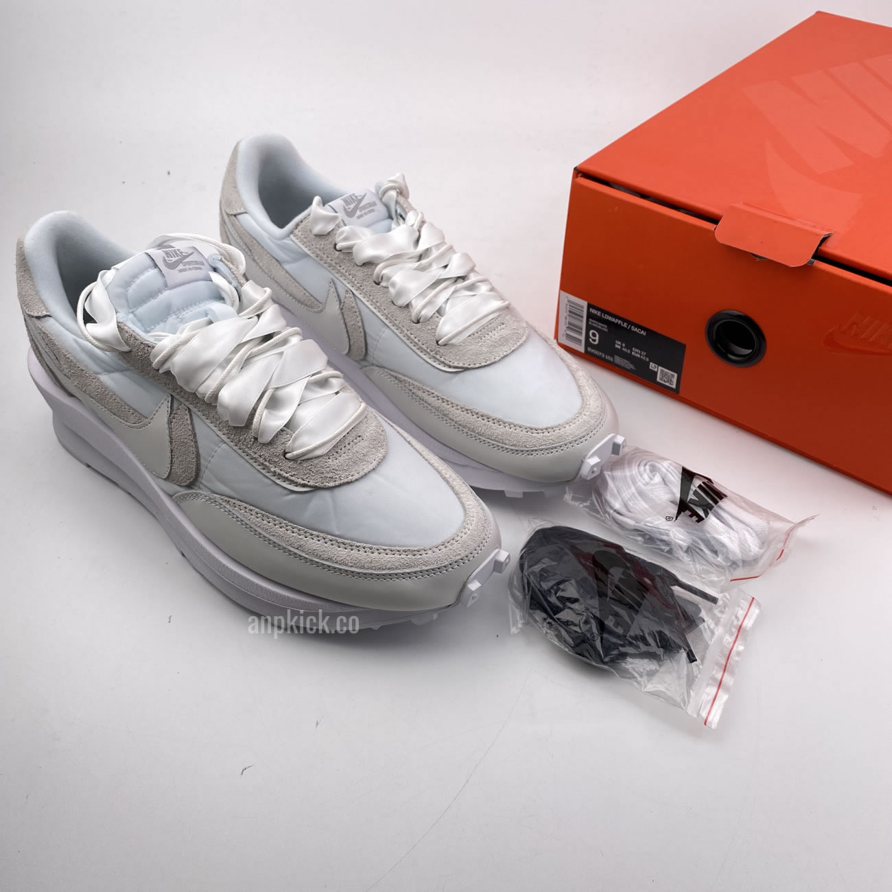 Sacai Nike Ld Waffle White Nylon Bv0073 101 (10) - newkick.app