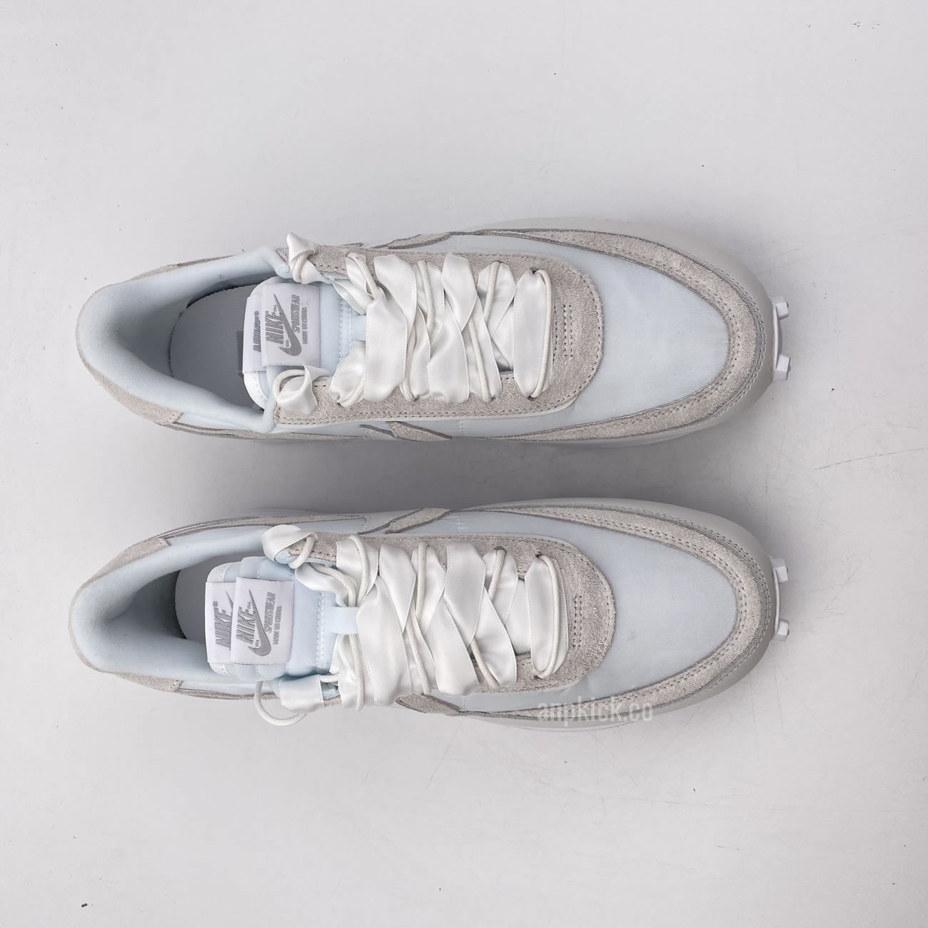 Sacai Nike Ld Waffle White Nylon Bv0073 101 (3) - newkick.app