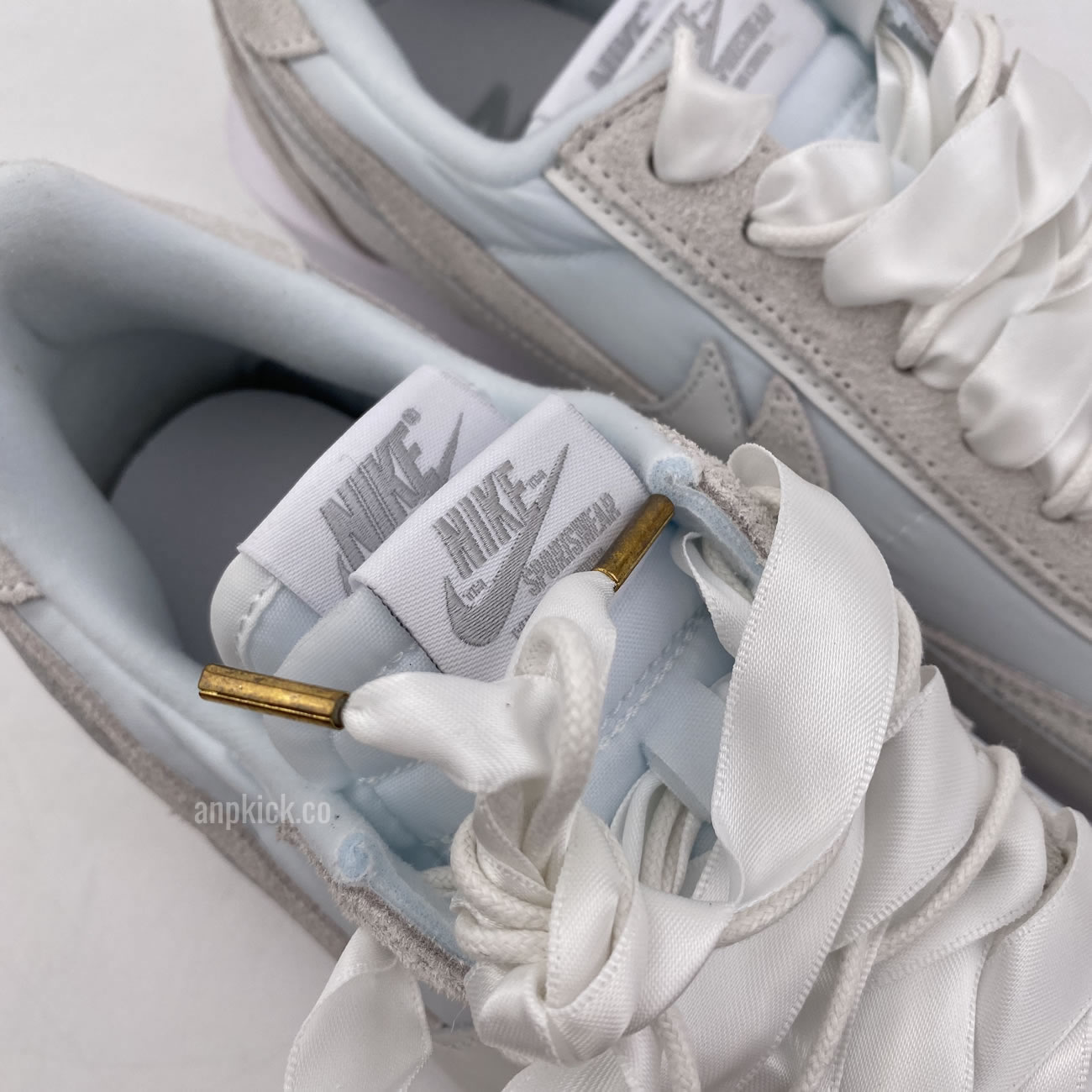 Sacai Nike Ld Waffle White Nylon Bv0073 101 (9) - newkick.app