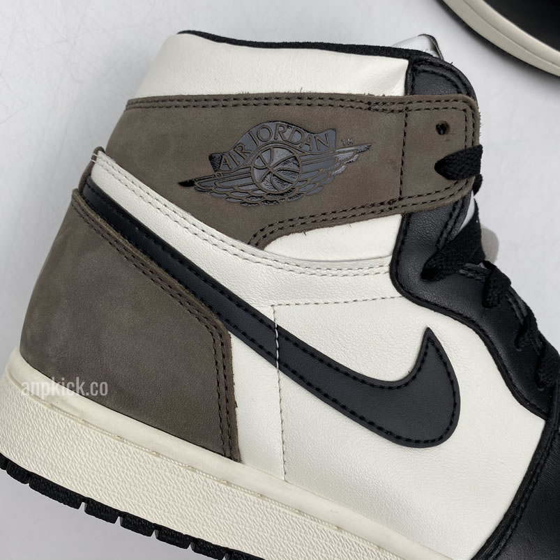 Air Jordan 1 Retro High Dark Mocha 2020 For Sale Release Date 555088 105 (7) - newkick.app