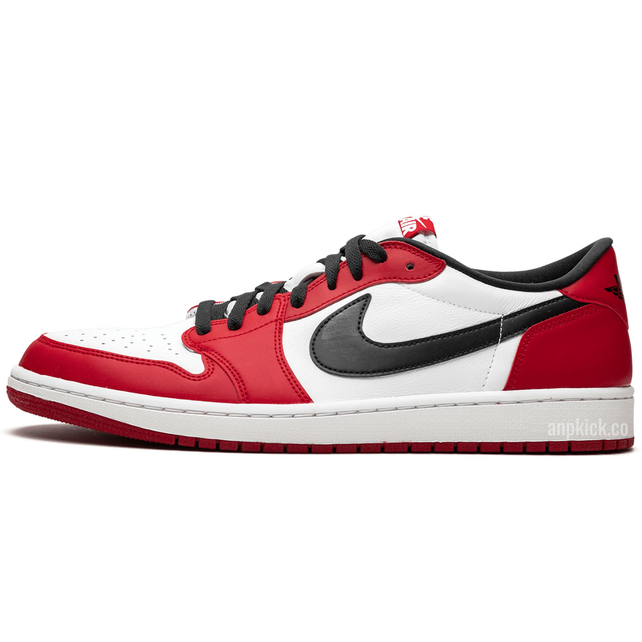 Air Jordan 1 Retro Low Og Chicago Varsity Red Black White 705329 600 (1) - newkick.app