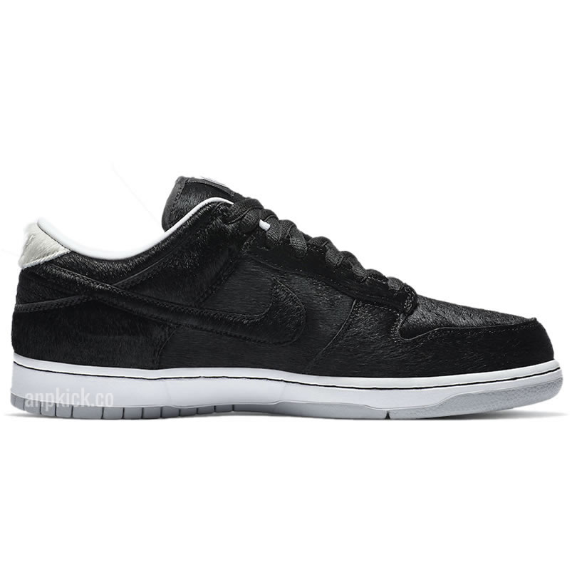 Medicom Toy Nike Sb Dunk Low Be Rbrick Cz5127 001 Release Date (2) - newkick.app