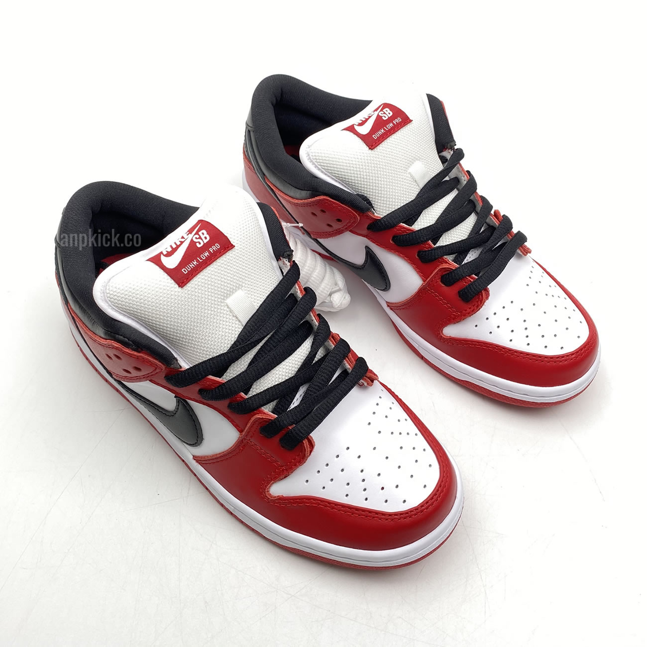 Nike Sb Dunk Low Pro Chicago Varsity Red Release Date Bq6817 600 (2) - newkick.app