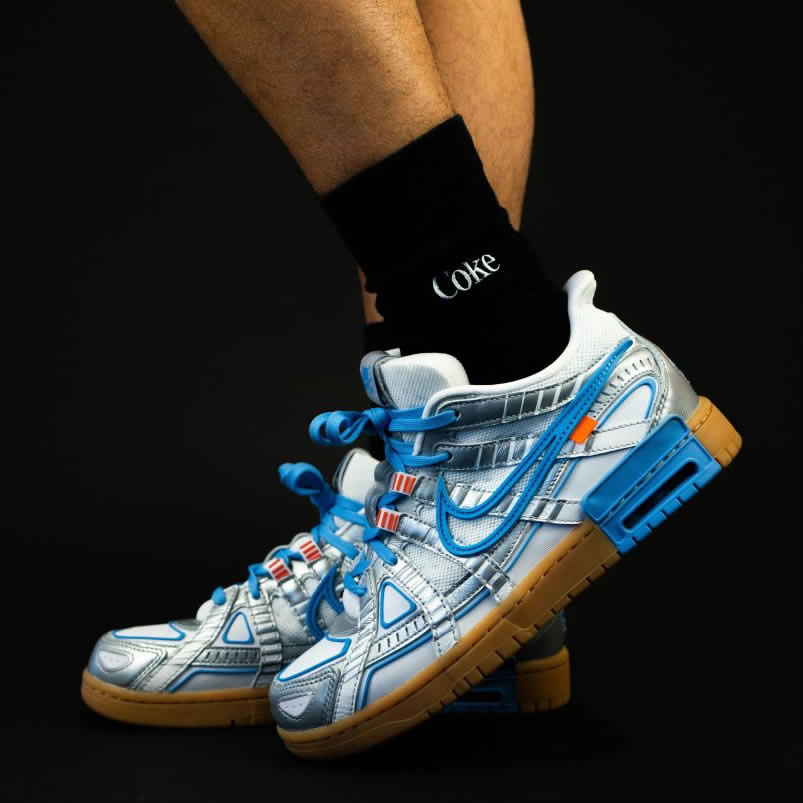 Off White Nike Air Rubber Dunk University Blue Release Date On Feet Cu6015 100 (3) - newkick.app