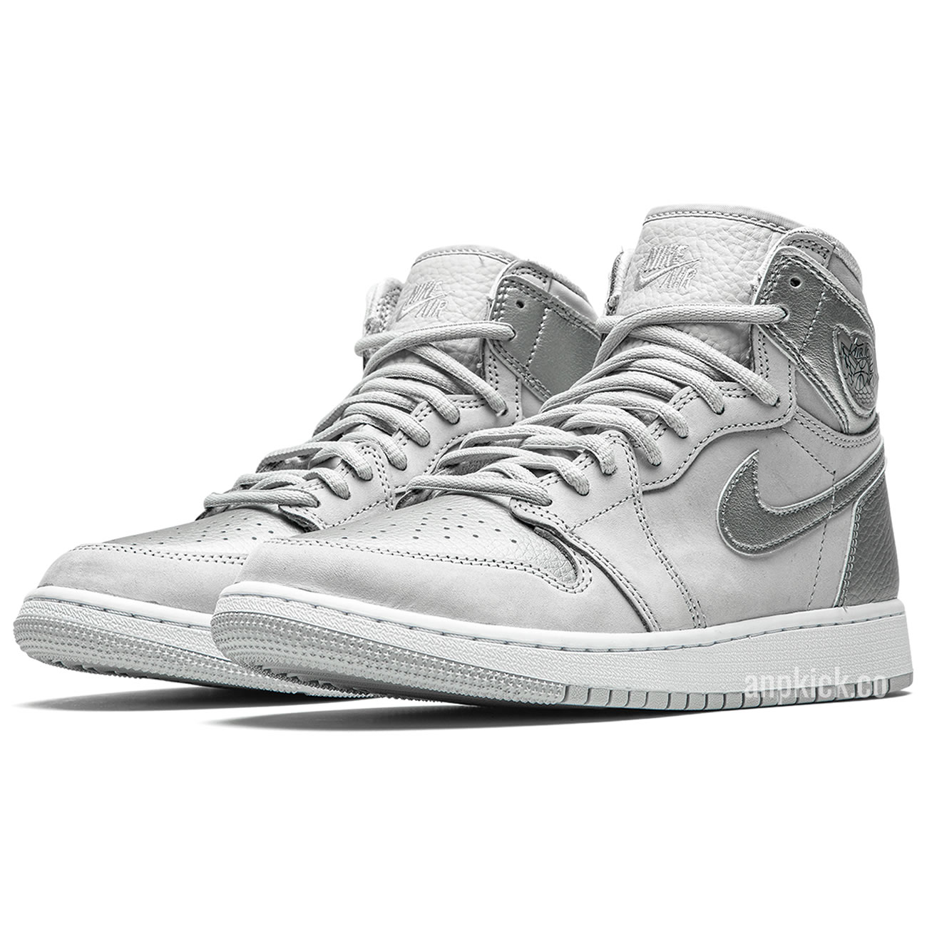 Air Jordan 1 Retro High Og Gs Co Jp Metallic Silver Neutral Grey 575441 029 (2) - newkick.app