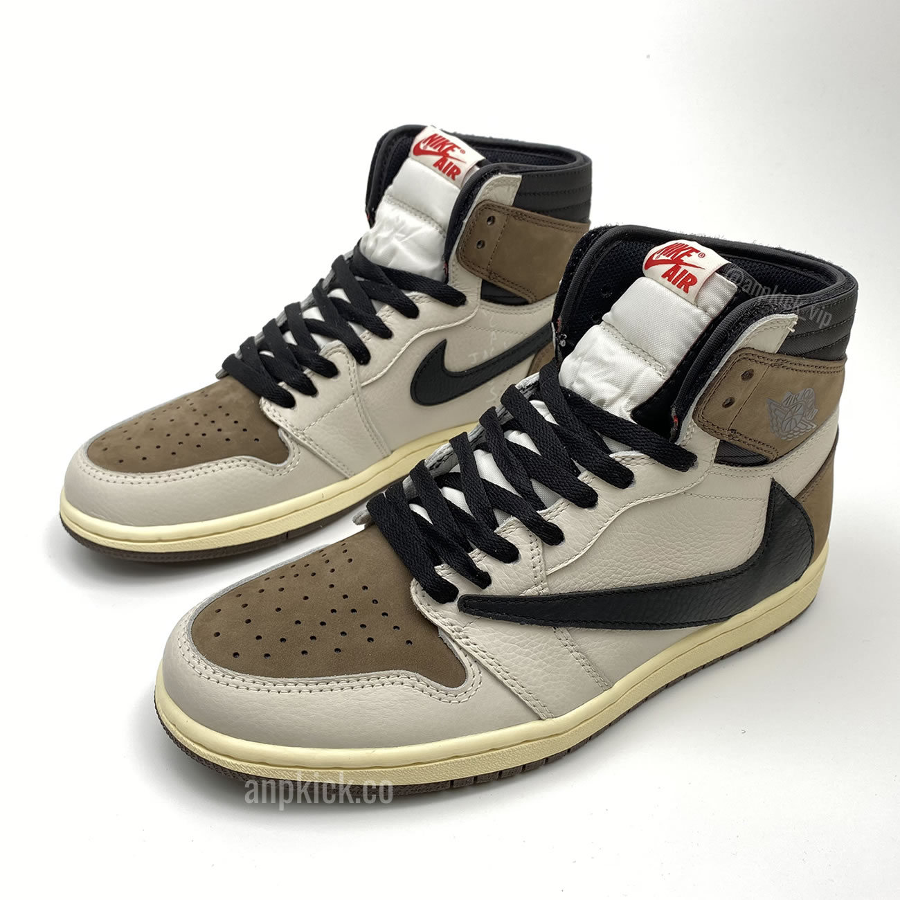 Travis Scott Air Jordan 1 Retro High Sample 2.0 Brown Cactus Jack Anpkick First Look (4) - newkick.app