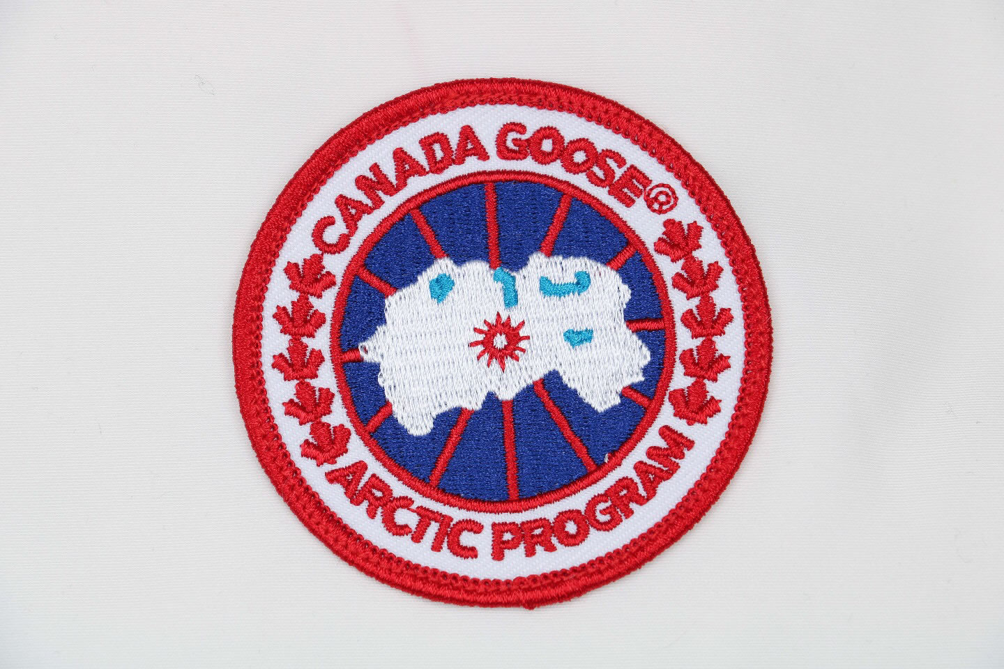 Canada Goose 4154m Freestyle Crew Vest White (9) - newkick.app