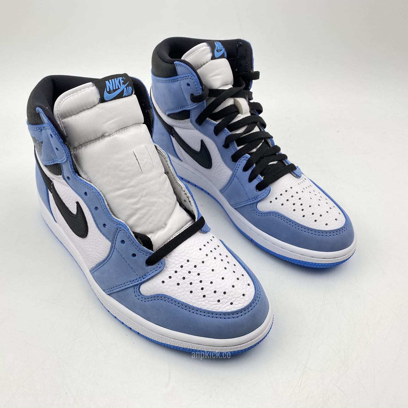 Air Jordan 1 High Og University Blue 2021 Anpkick New Release 555088 134 (3) - newkick.app