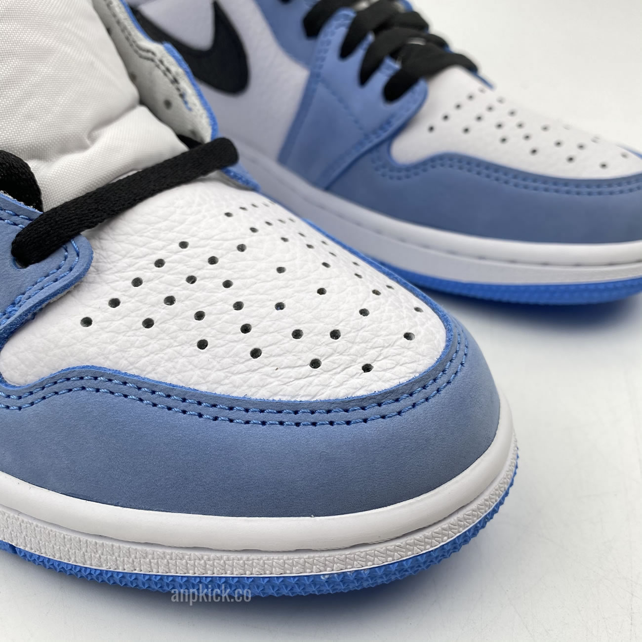 Air Jordan 1 High Og University Blue 2021 Anpkick New Release 555088 134 (4) - newkick.app