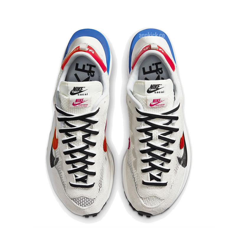 Sacai Nike Vaporwaffle Sail Cv1363 100 (4) - newkick.app