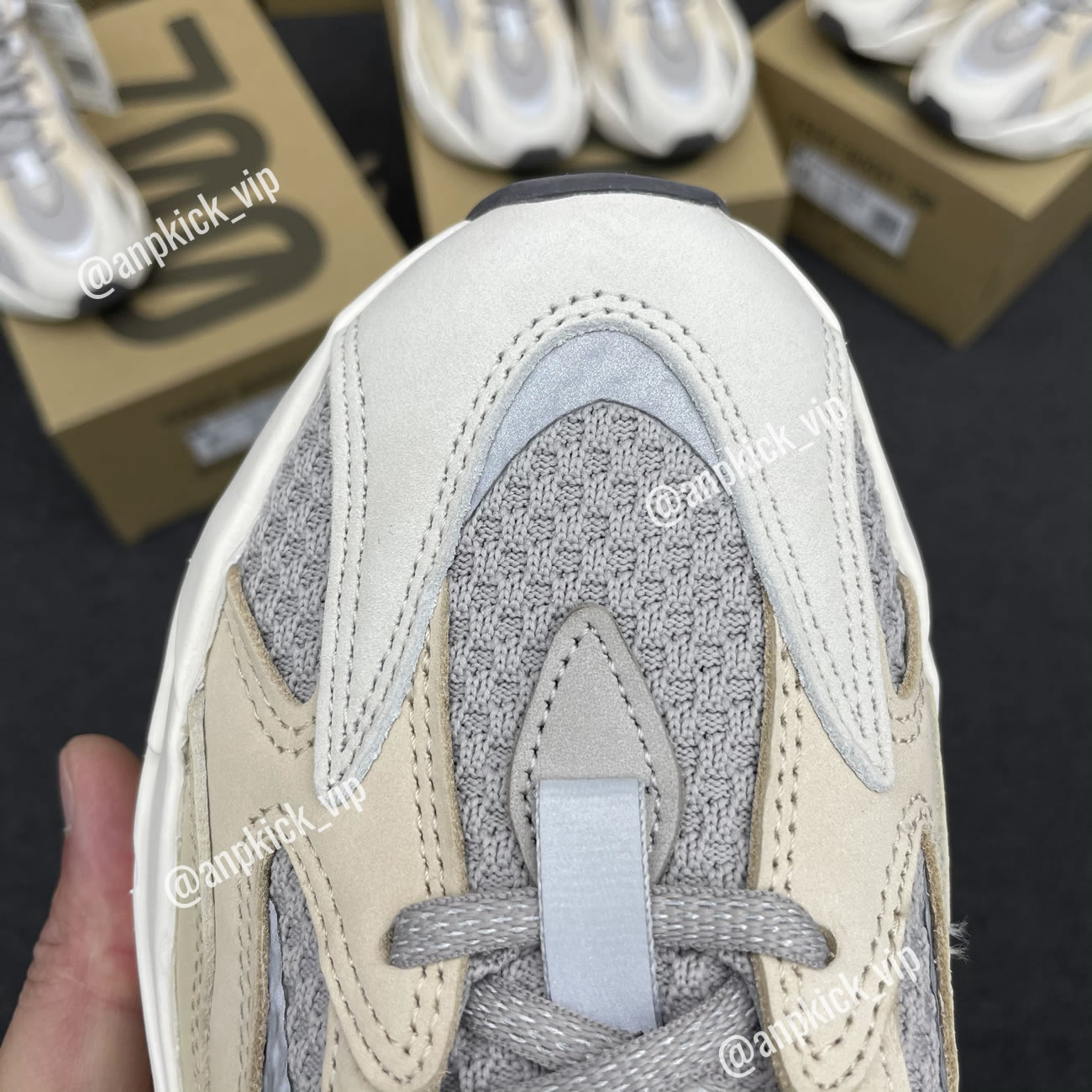 Adidas Yeezy Boost 700 V2 Cream Gy7924 (13) - newkick.app