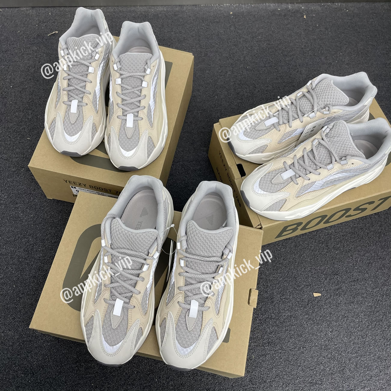 Adidas Yeezy Boost 700 V2 Cream Gy7924 (7) - newkick.app