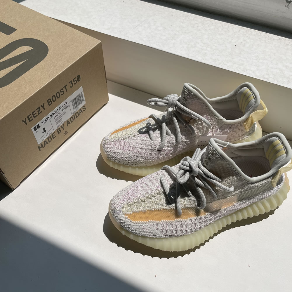 Adidas Yeezy Boost 350 V2 Light Uv Sensitive Anpkick Gy3438 (4) - newkick.app