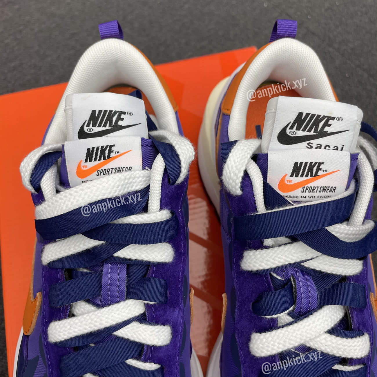 Sacai Nike Vaporwaffle Dark Iris Surfaces Dd1875 500 (7) - newkick.app