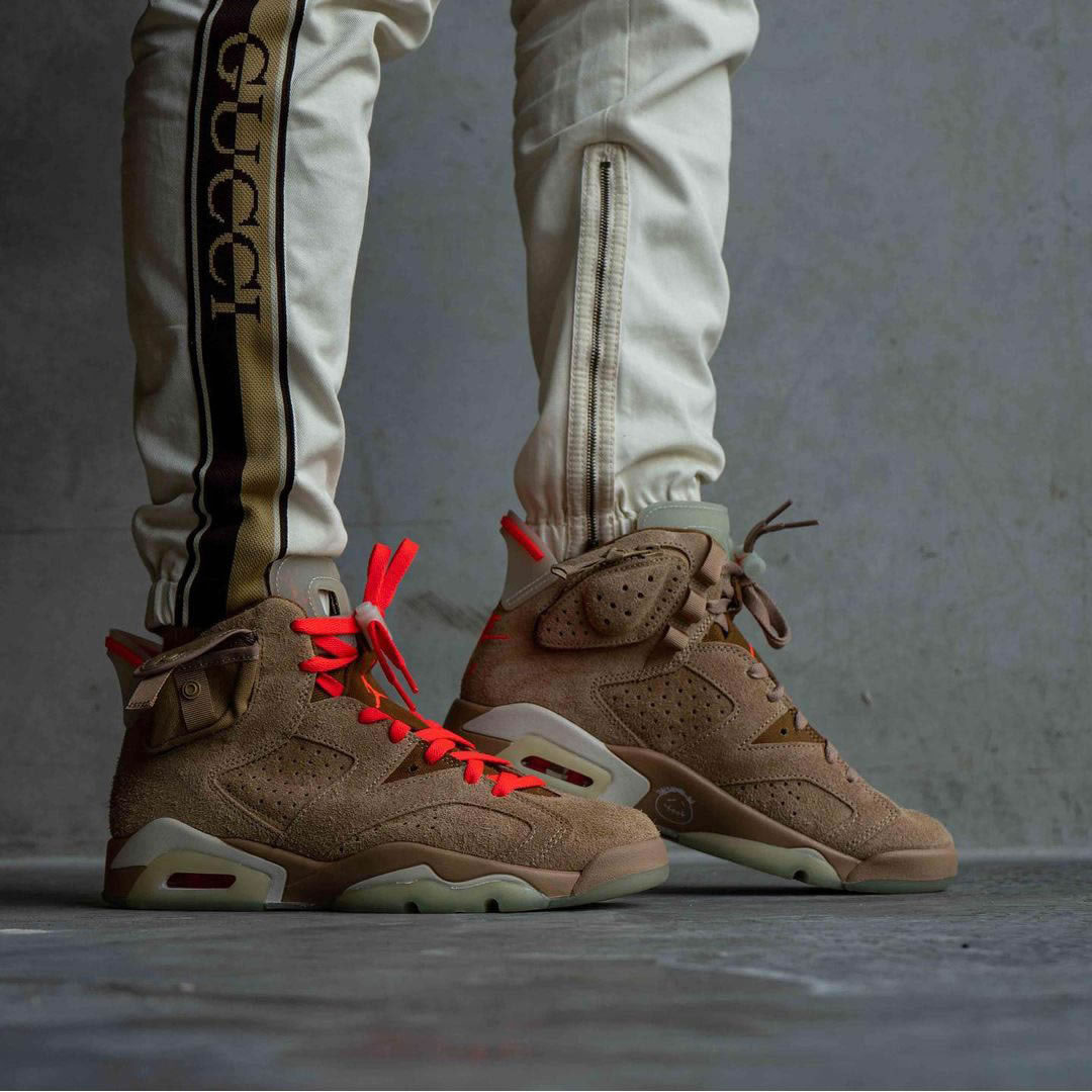 Travis Scott Air Jordan 6 Retro British Khaki On Feet Dh0690 200 (2) - newkick.app