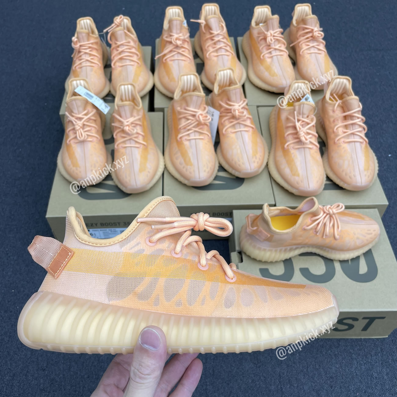 Adidas Yeezy Boost 350 V2 Mono Clay 2021 Anpkick Gw2870 (1) - newkick.app