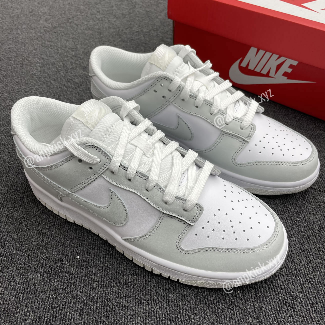 Nike Dunk Low Womens Photon Dust Anpkick Dd1503 103 (5) - newkick.app