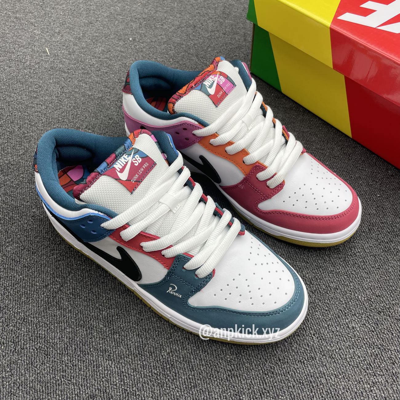 Parra Nike Sb Dunk Low Collab Summer 2021 Colorway Surfaces Dh7695 100 (6) - newkick.app