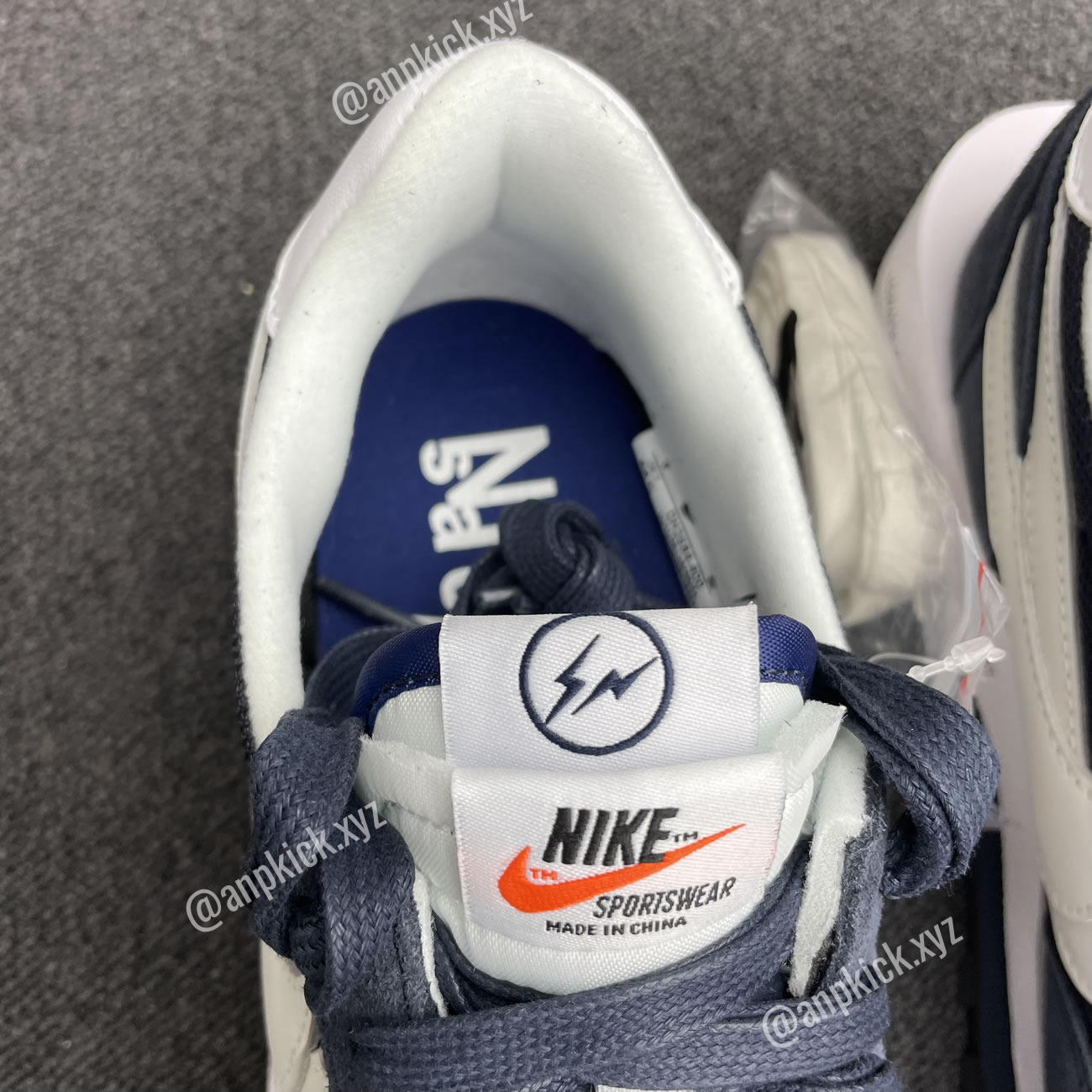 Fragment Design Sacai Nike Ldwaffle Shoes Blue Void Dh2684 400 (5) - newkick.app