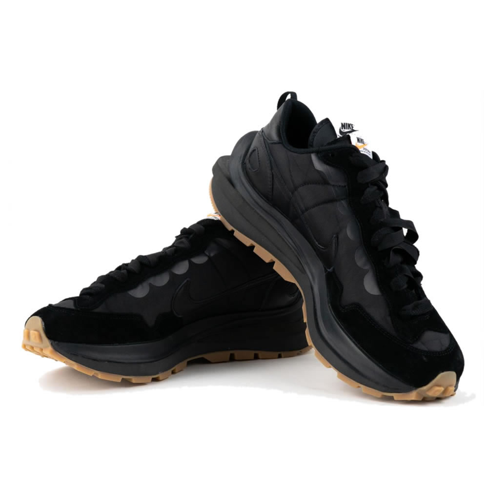 Sacai Nike Vaporwaffle Black Gum Dd1875 001 (4) - newkick.app