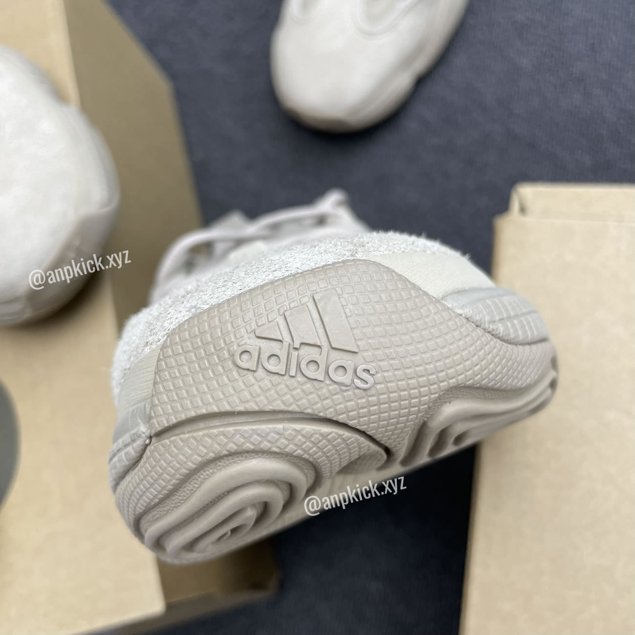 Adidas Yeezy 500 Taupe Light Anpkick Gx3605 (8) - newkick.app