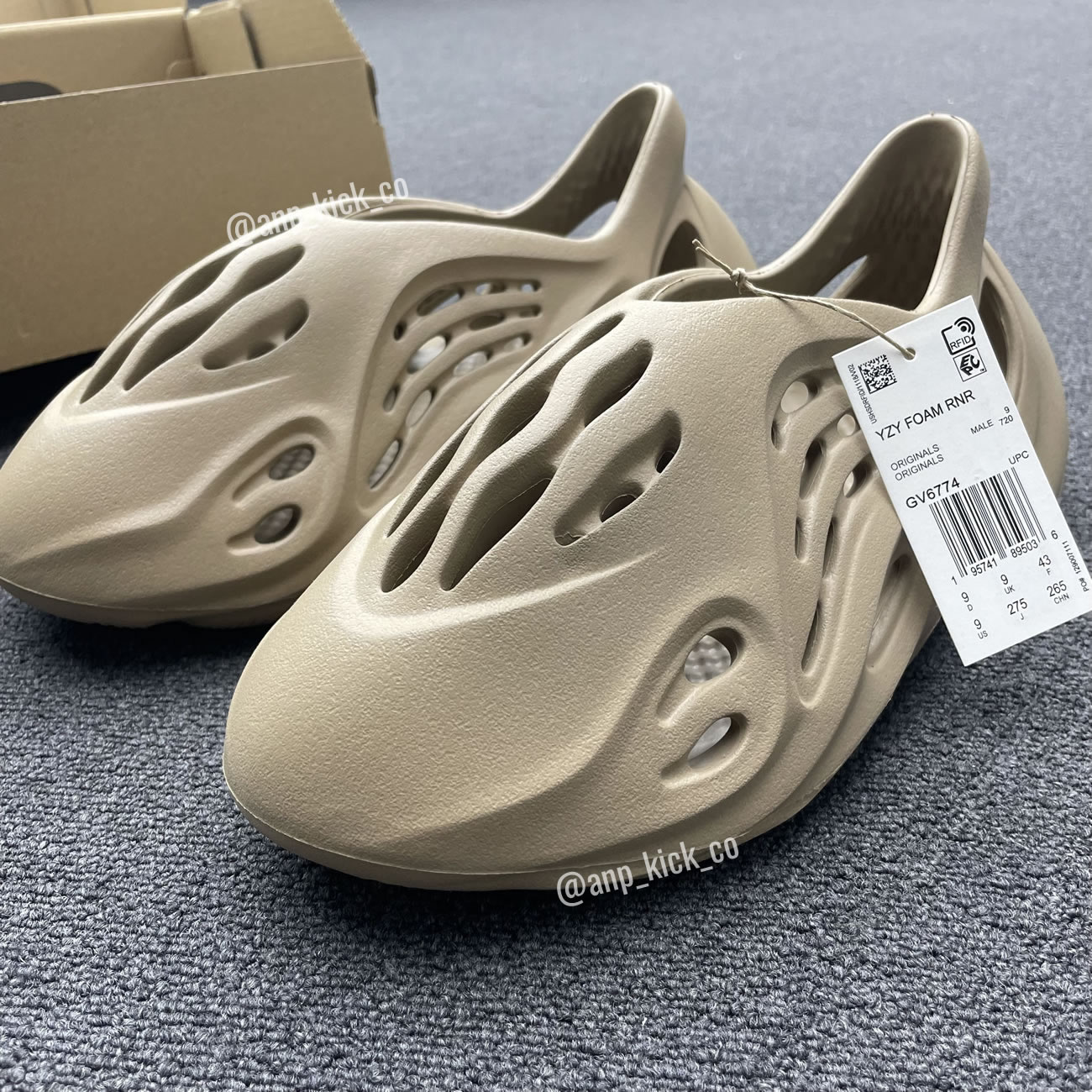 Adidas Yeezy Foam Runner Mist Anpkick Gv6774 (2) - newkick.app