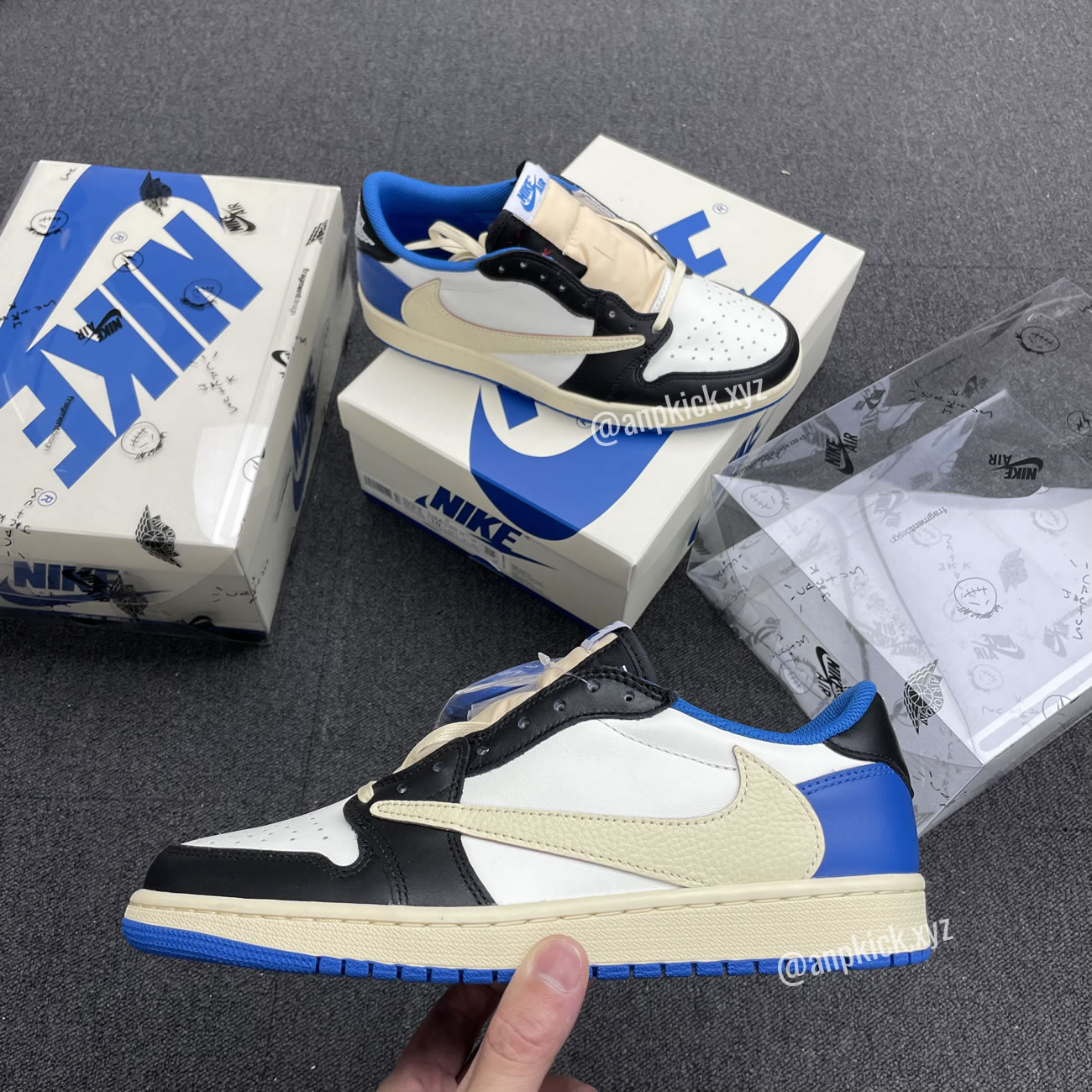 Travis Scott Air Jordan 1 Retro Low Fragment Cactus Jack Royal Anpkick Dm7866 140 (1) - newkick.app