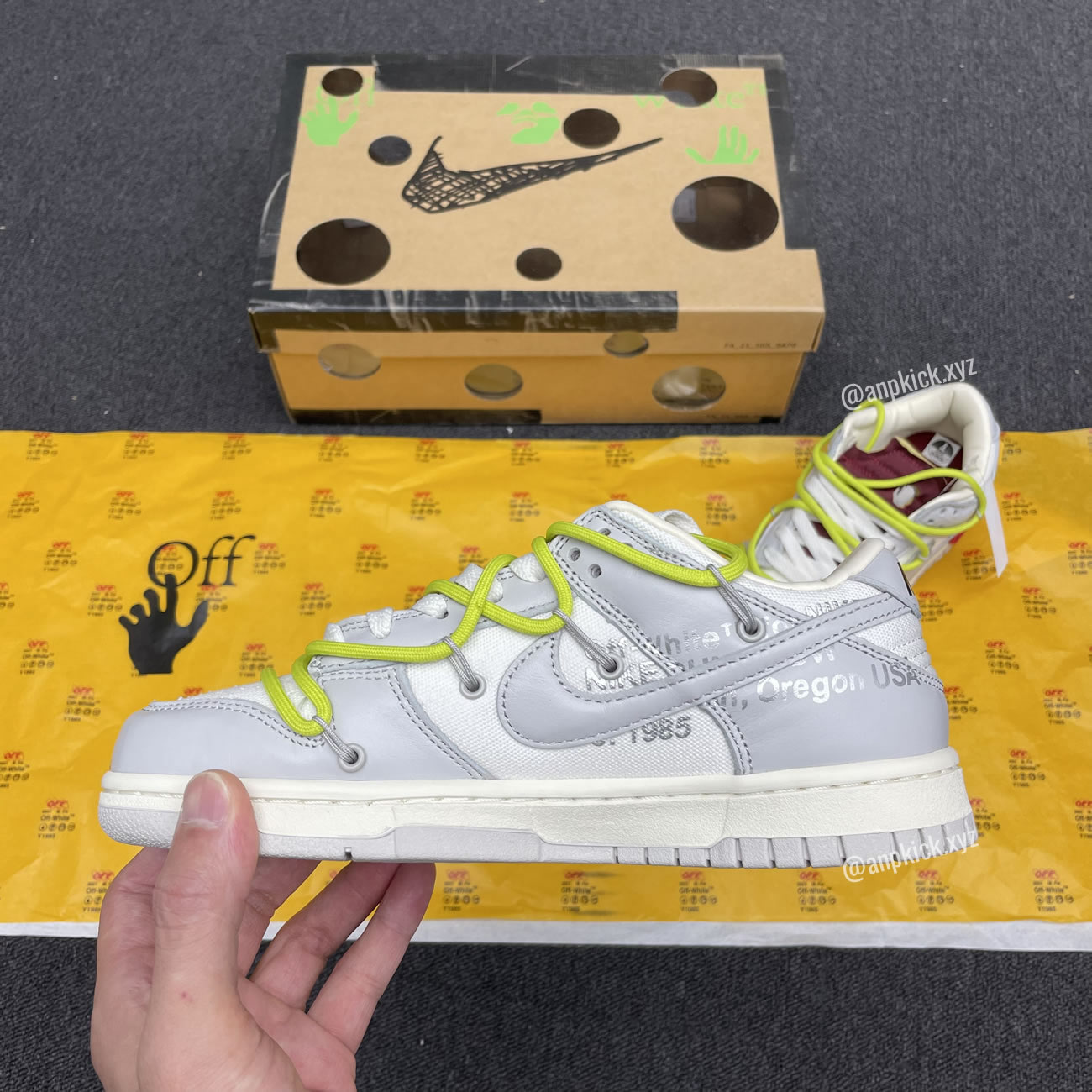 Off White Nike Sb Dunk Low The 08 Of 50 Grey White Yellow Dm1602 106 08 (4) - newkick.app