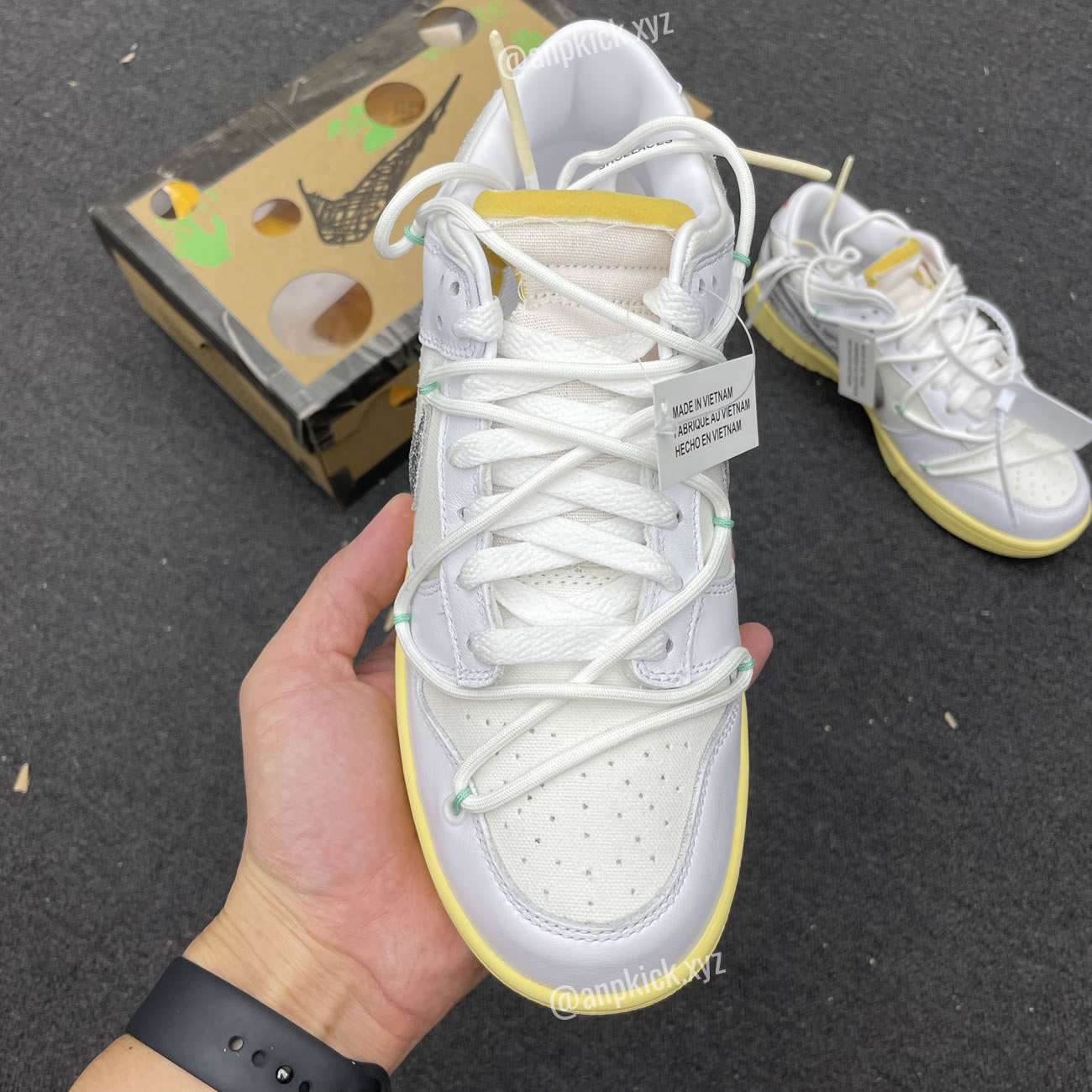 Off White Nike Sb Dunk Low Lot 1 White Metallic Silver Anpkick Dm1602 127 (4) - newkick.app