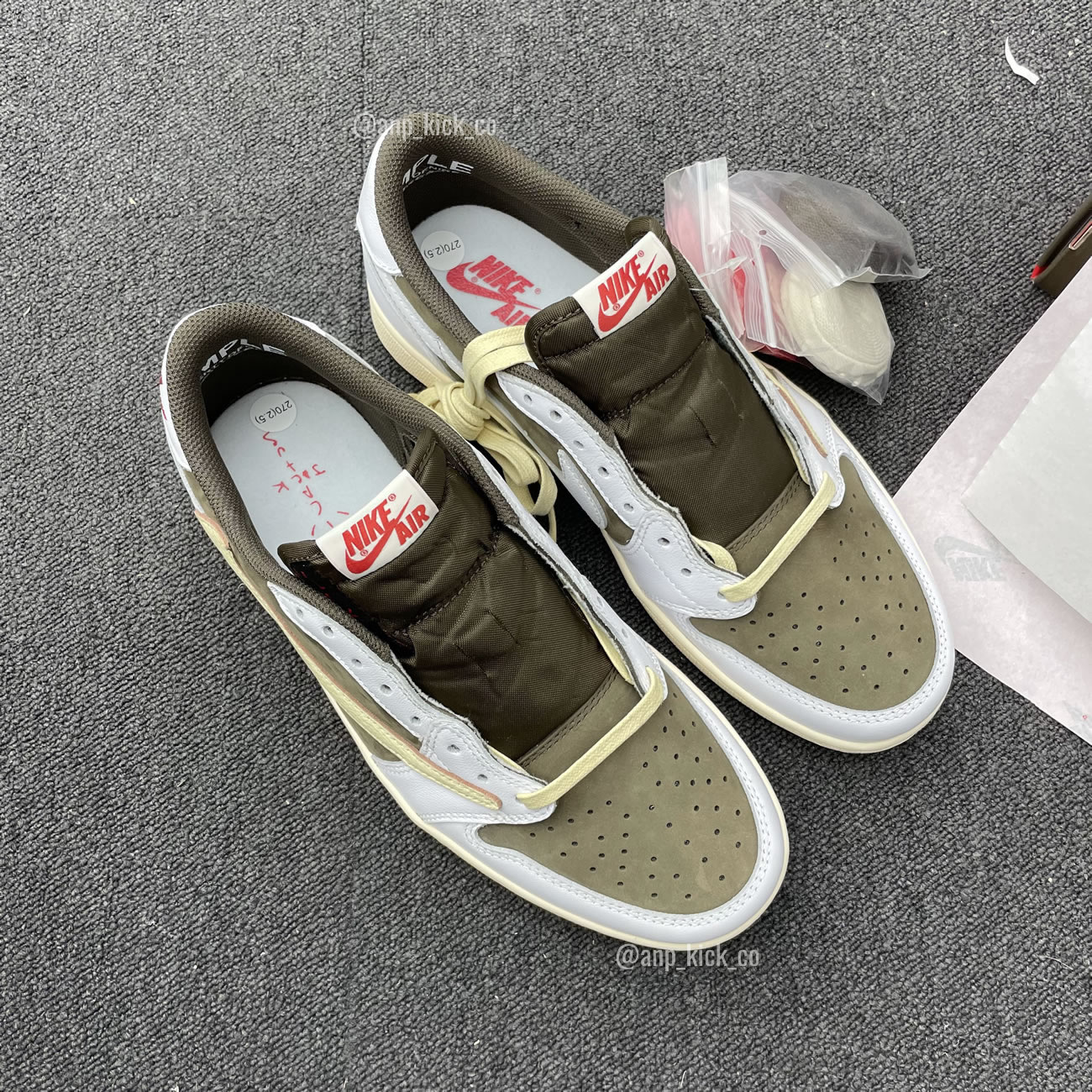 Travis Scott Air Jordan 1 Low White Brown Anpkick Custom Making (6) - newkick.app