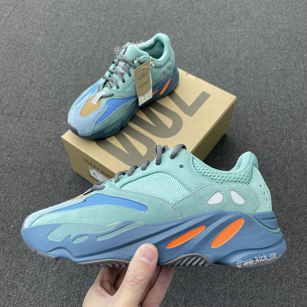 Adidas Yeezy Boost 700 Sea Blue Orange Anpkick Gz2002 (2) - newkick.app