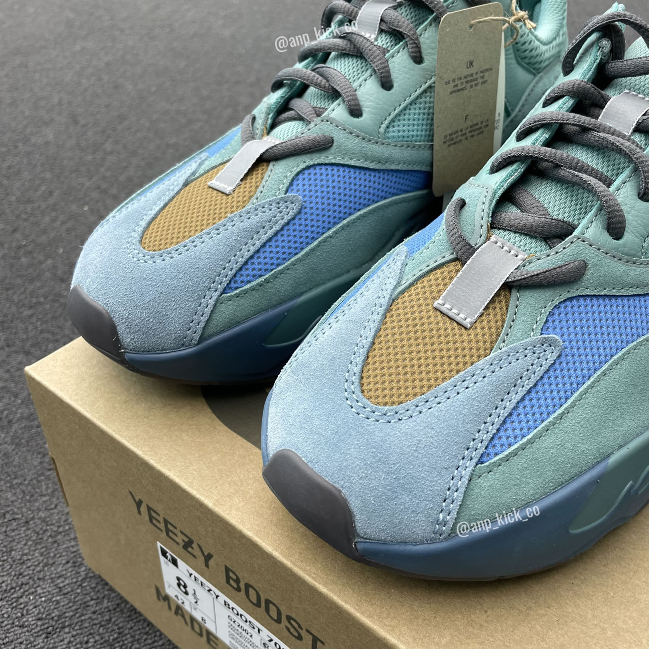 Adidas Yeezy Boost 700 Sea Blue Orange Anpkick Gz2002 (6) - newkick.app