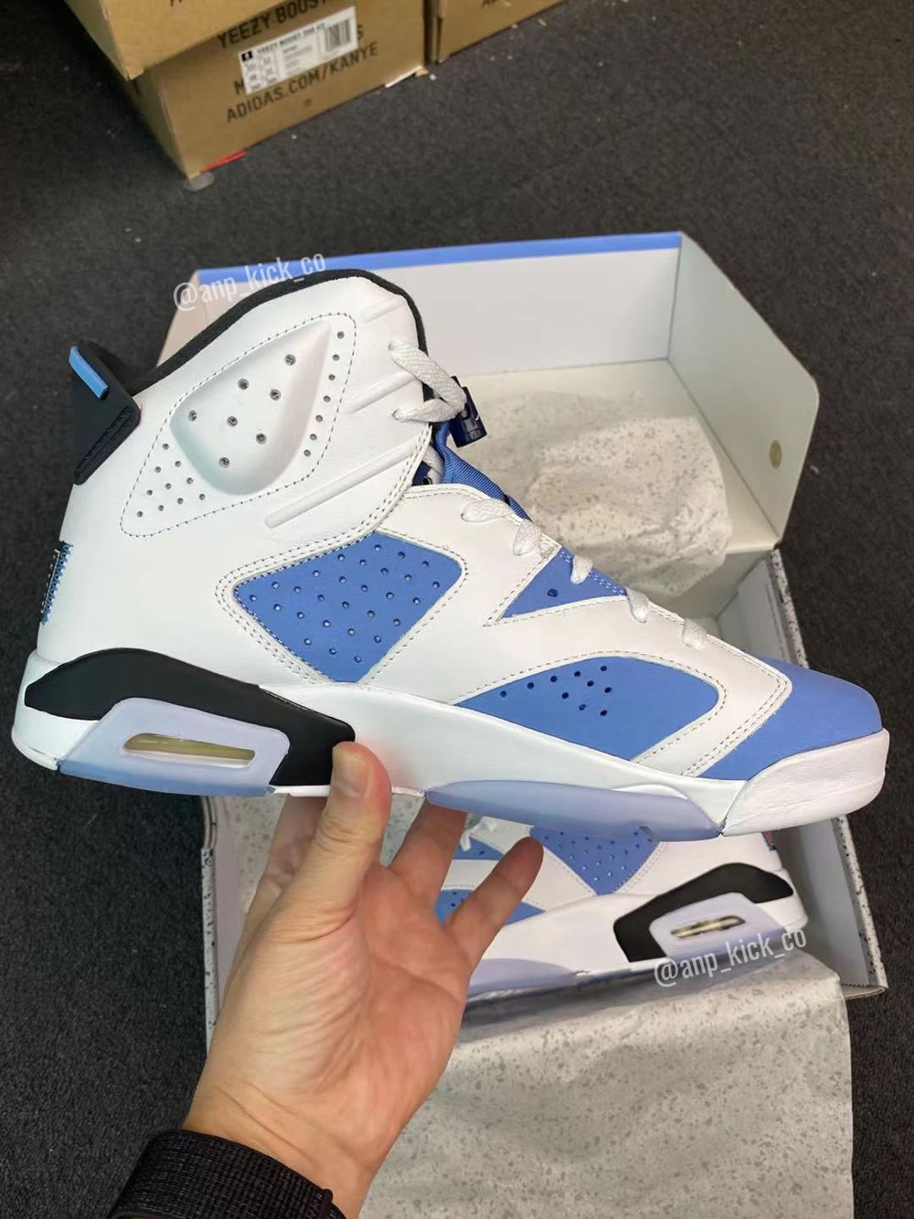 Air Jordan 6 Retro Unc Ct8529 410 (5) - newkick.app