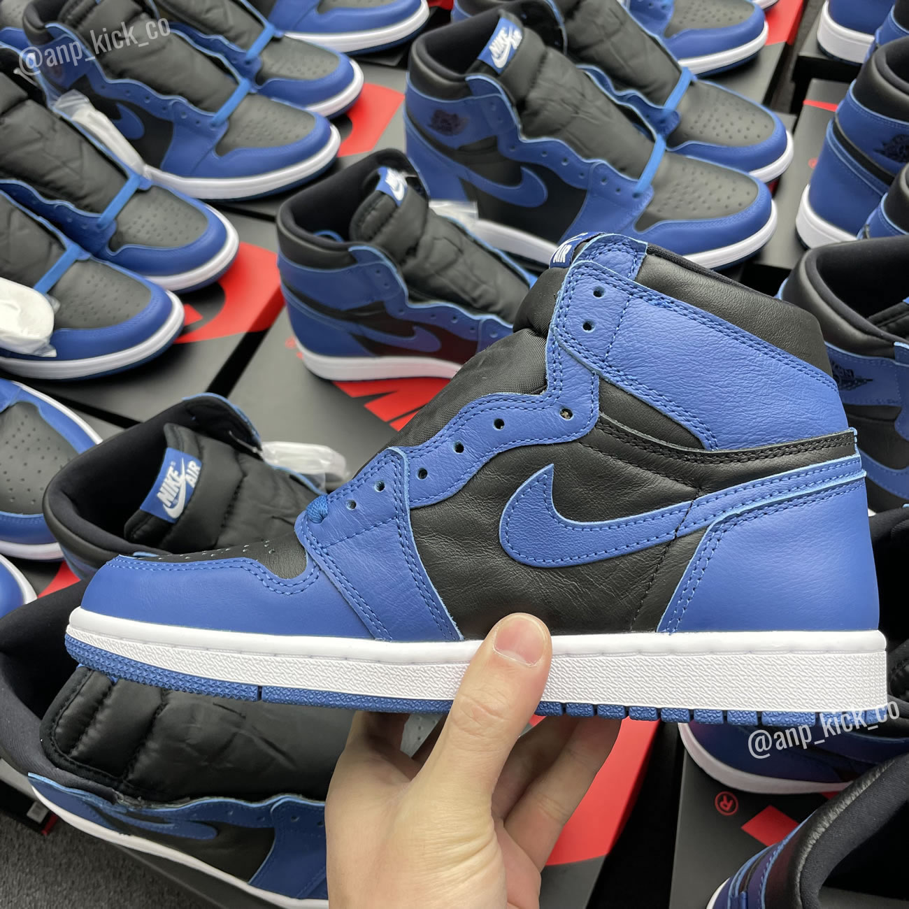 Air Jordan 1 Retro High Og Anpkick Dark Marina Blue 555088 404 (1) - newkick.app