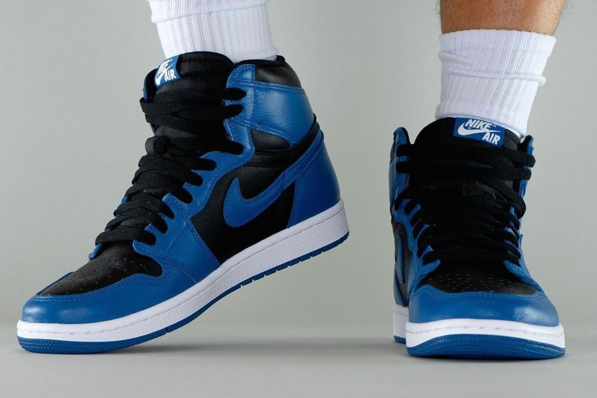 Air Jordan 1 Retro High Og Dark Marina Blue On Feet 555088 404 (3) - newkick.app