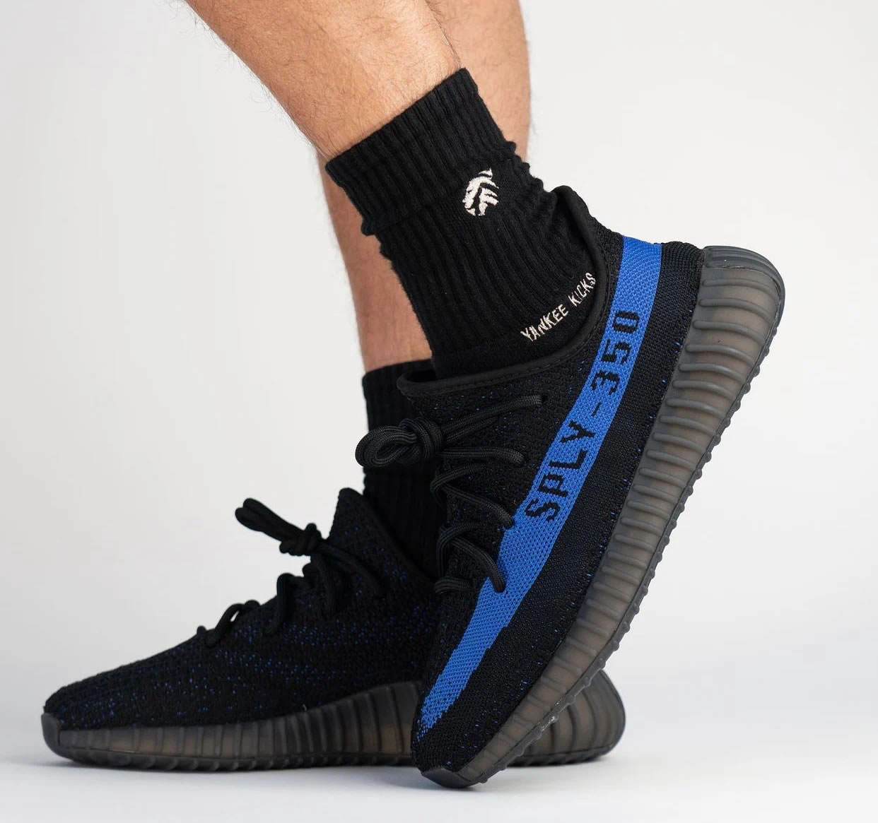 Adidas Yeezy Boost 350 V2 Dazzling Blue Gy7164 On Feet 3 - newkick.app