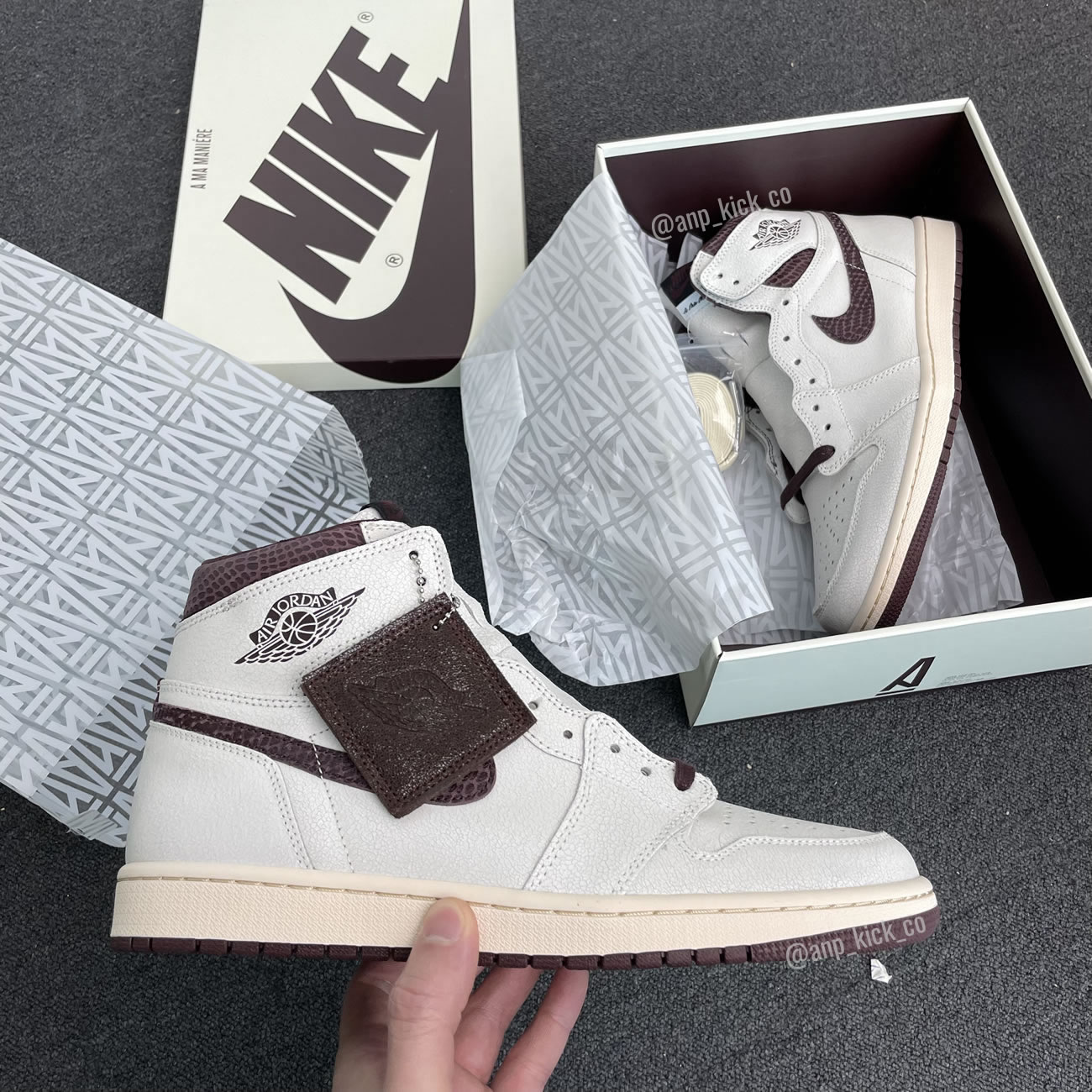 A Ma Maniere Air Jordan 1 High Og Sail And Burgundy Anpkick Do7097 100 (1) - newkick.app