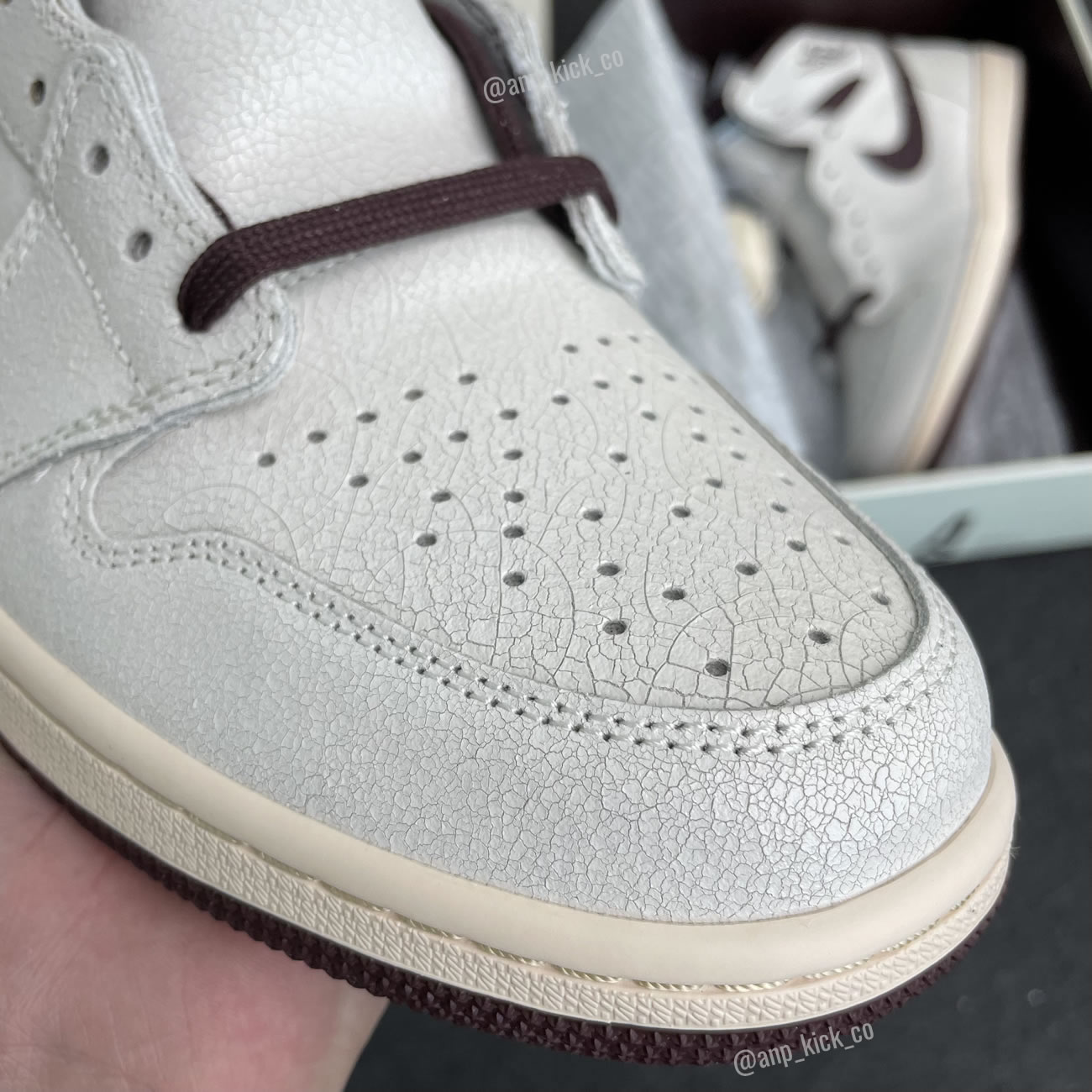 A Ma Maniere Air Jordan 1 High Og Sail And Burgundy Anpkick Do7097 100 (4) - newkick.app