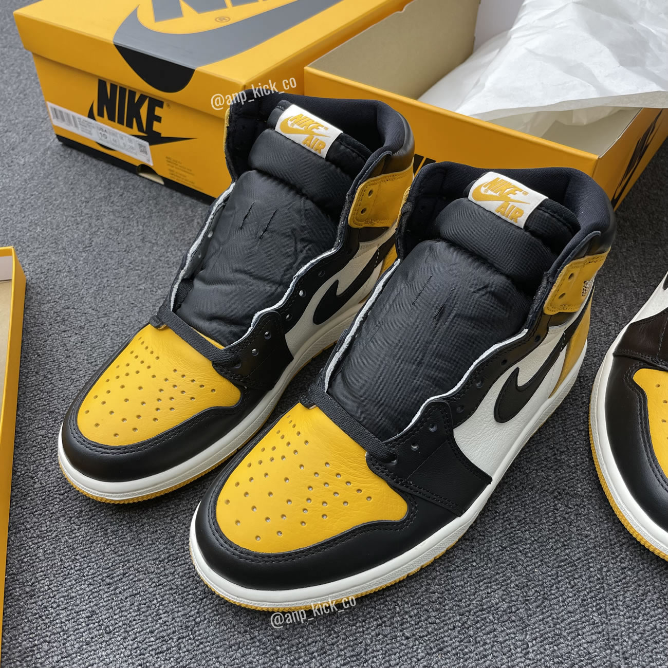 Air Jordan 1 Retro High Og Anpkick Yellow Toe 555088 711 (15) - newkick.app